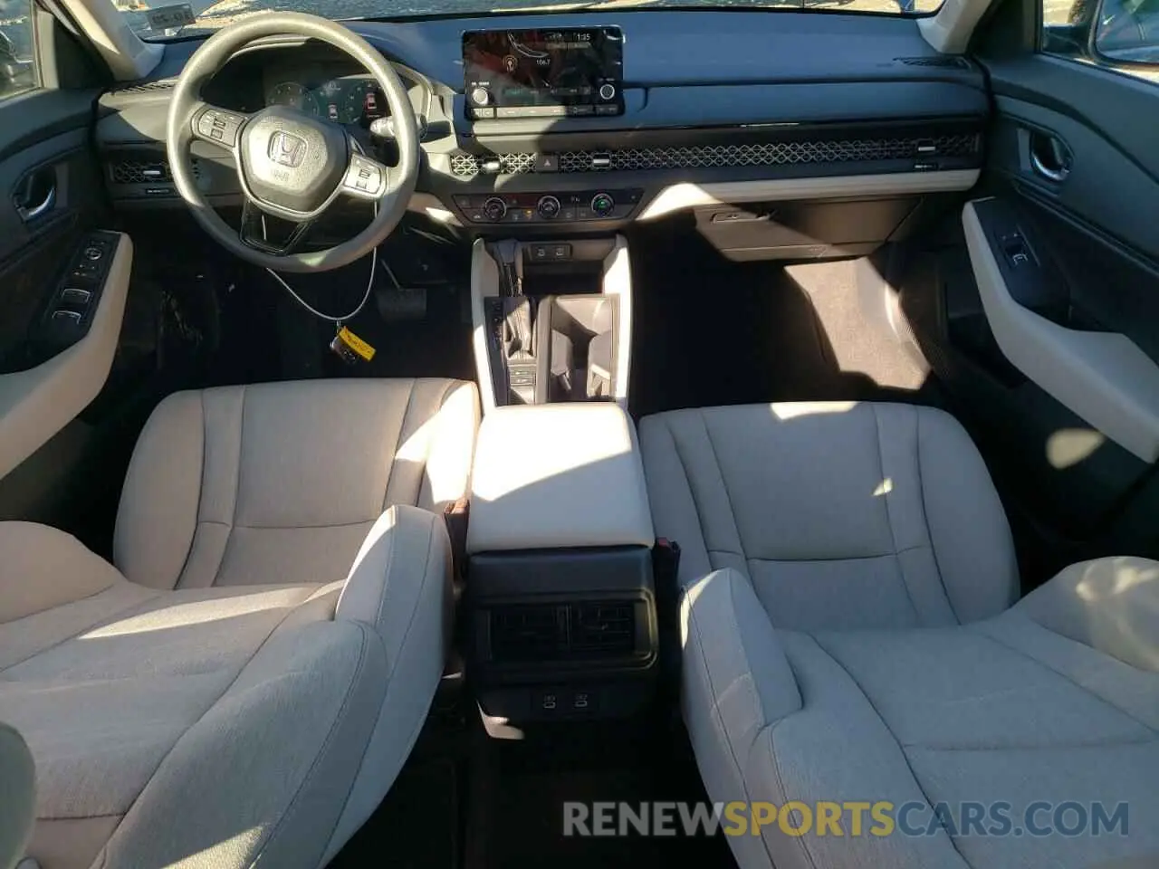 8 Фотография поврежденного автомобиля 1HGCY1F42SA005401 HONDA ACCORD 2025