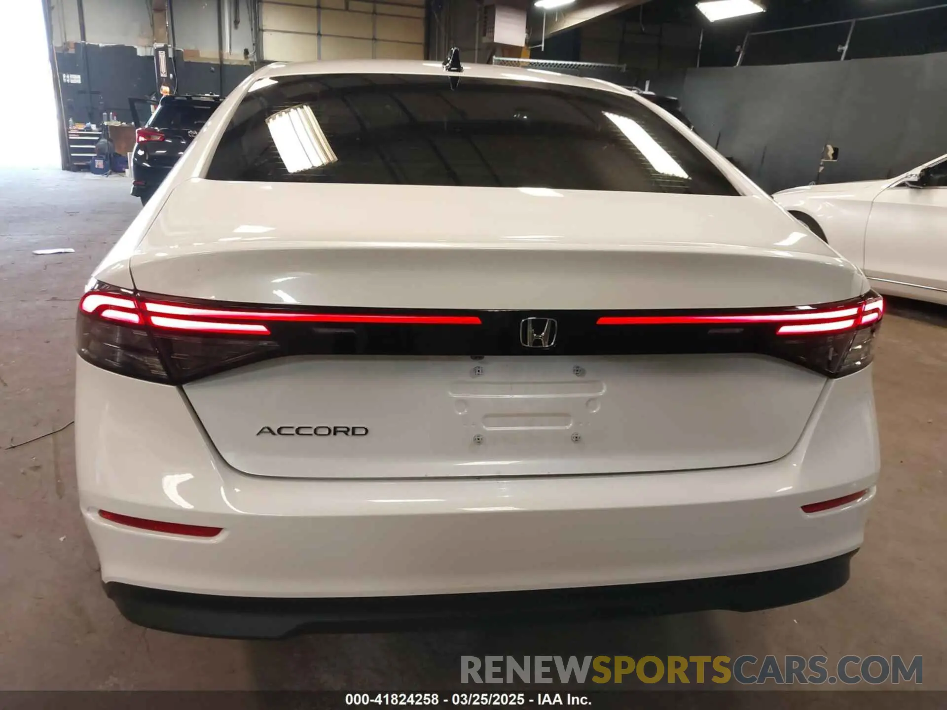 17 Фотография поврежденного автомобиля 1HGCY1F4XSA005985 HONDA ACCORD 2025