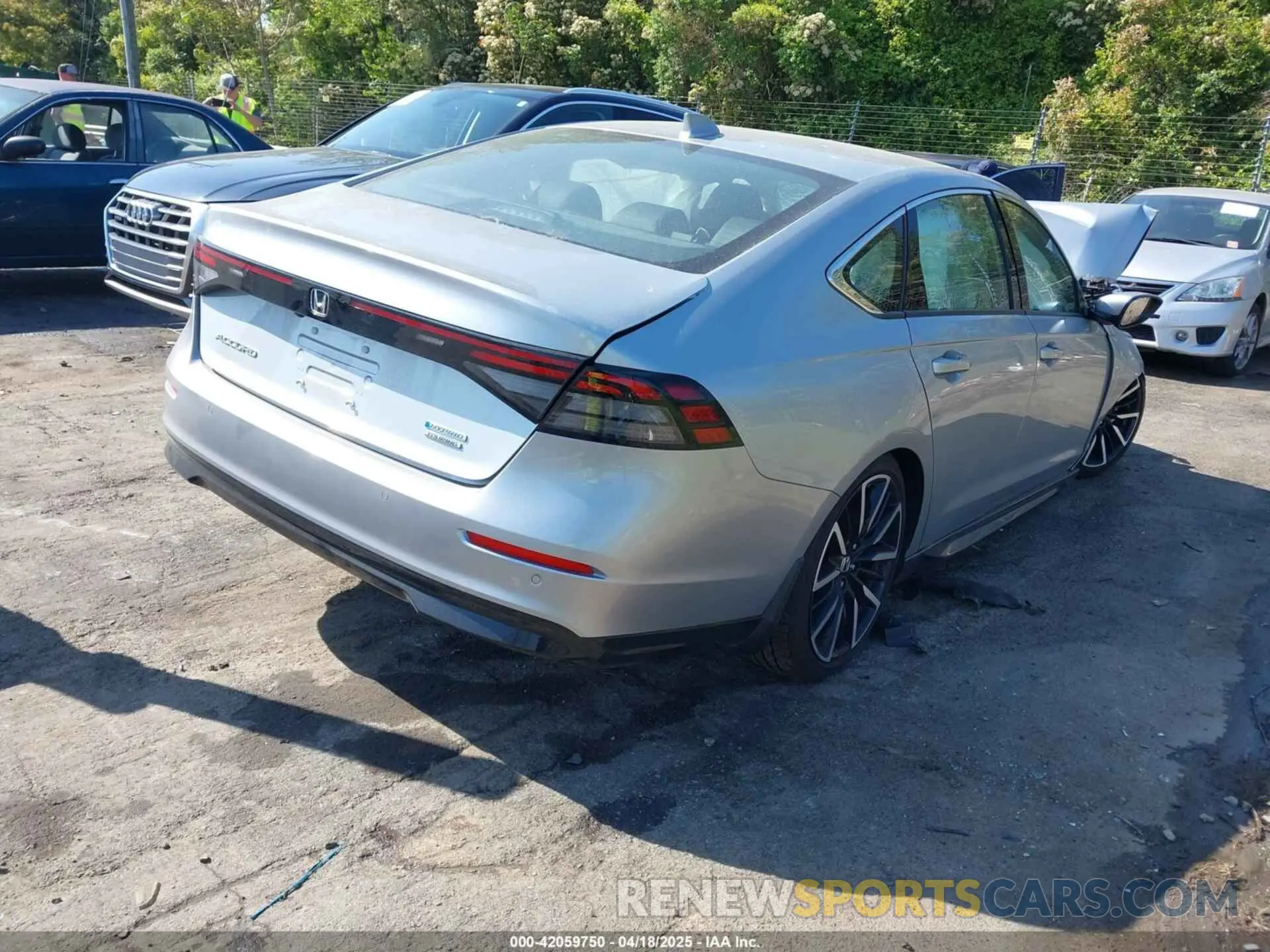 4 Фотография поврежденного автомобиля 1HGCY2F85SA017082 HONDA ACCORD 2025