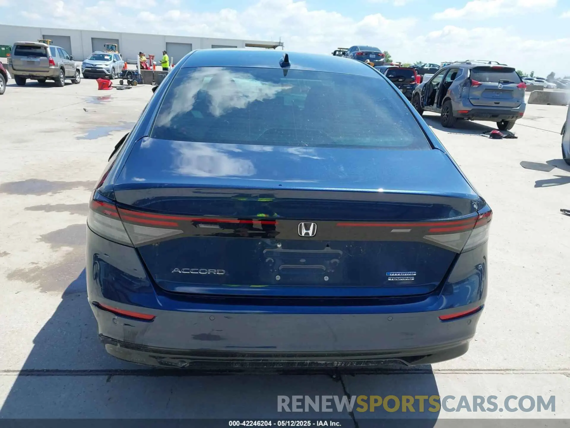 17 Photograph of a damaged car 1HGCY2F8XSA000892 HONDA ACCORD 2025