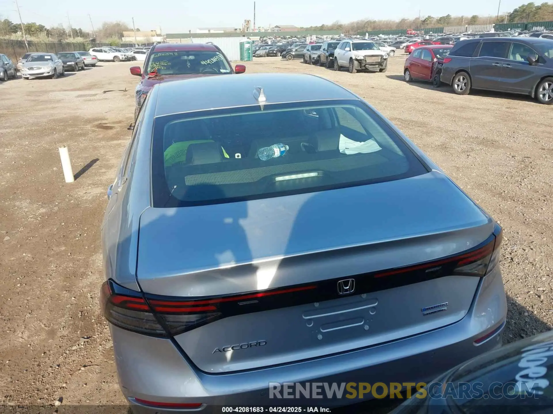 16 Photograph of a damaged car 1HGCY2F8XSA022651 HONDA ACCORD 2025