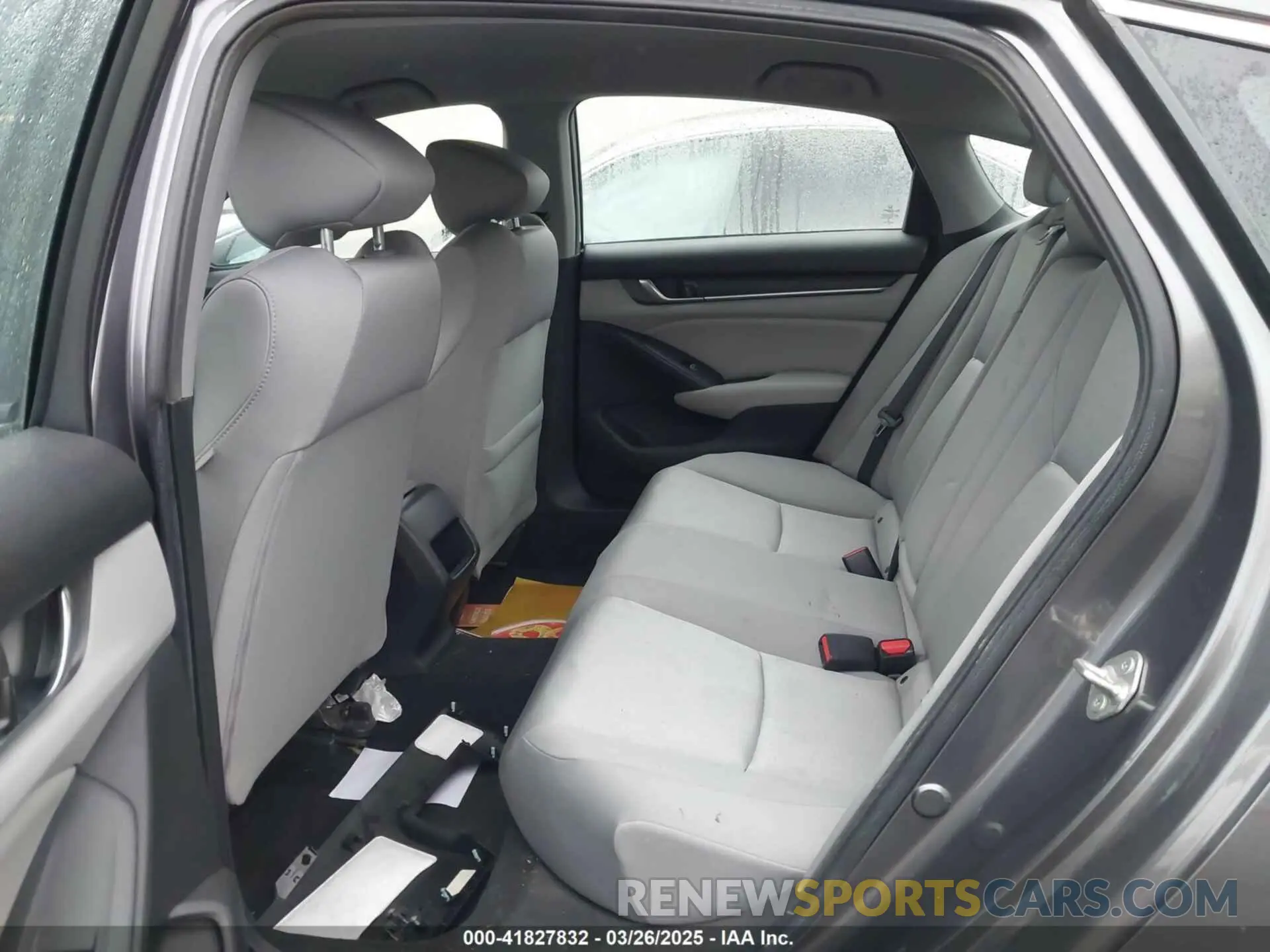 8 Photograph of a damaged car 1HGCV3F10KA017539 HONDA ACCORD HYBRID 2019