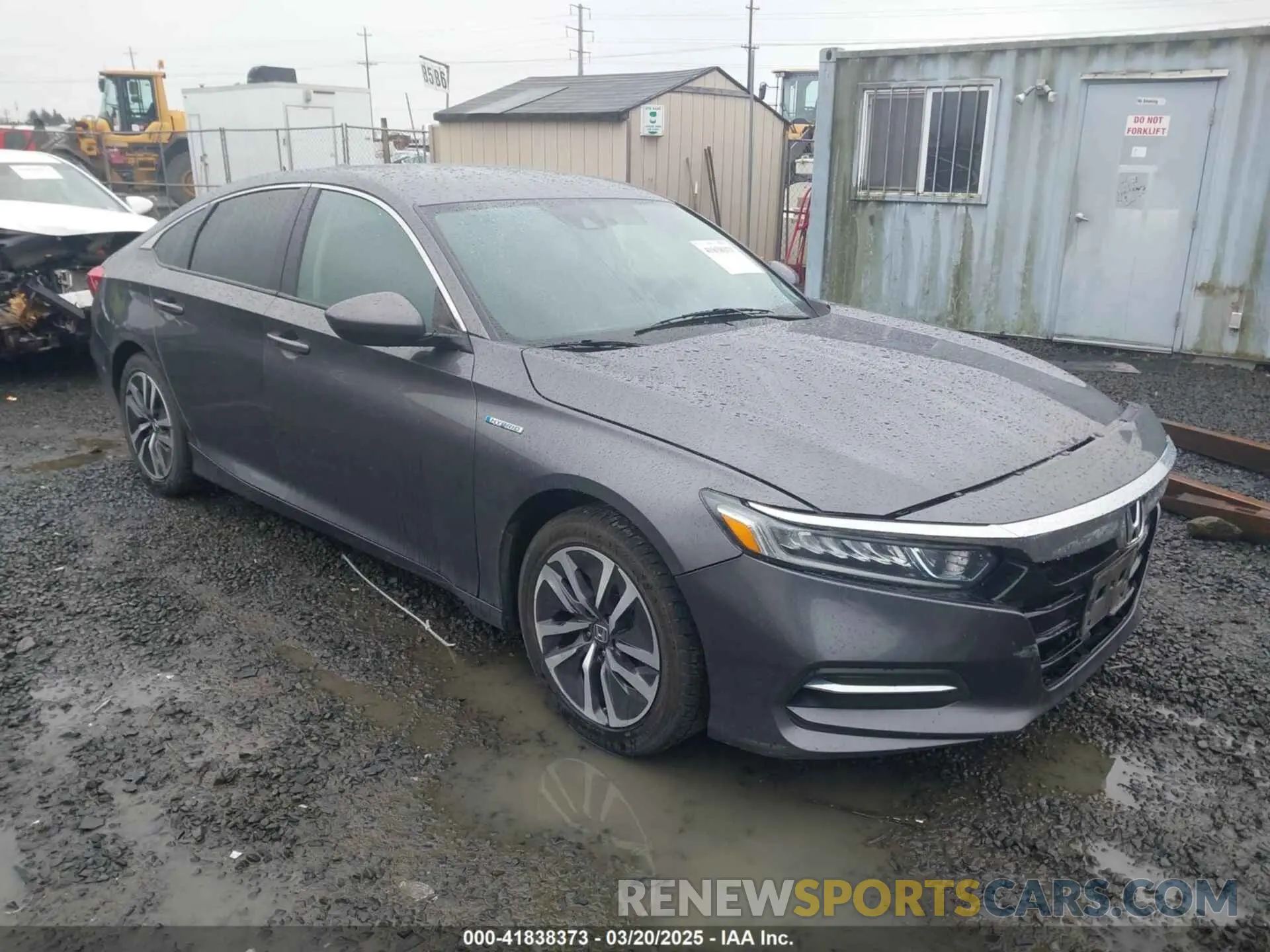1 Фотография поврежденного автомобиля 1HGCV3F12KA006218 HONDA ACCORD HYBRID 2019