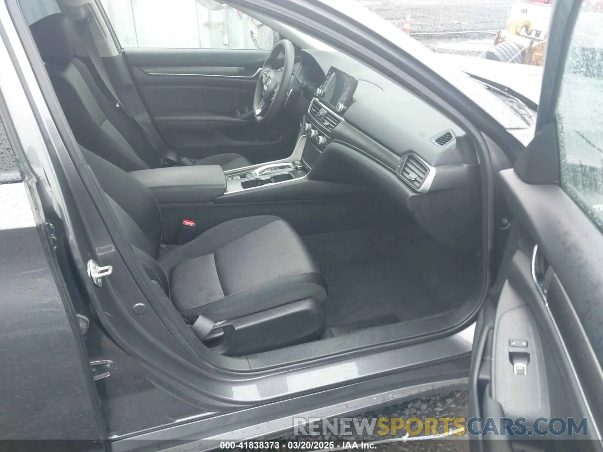 5 Фотография поврежденного автомобиля 1HGCV3F12KA006218 HONDA ACCORD HYBRID 2019