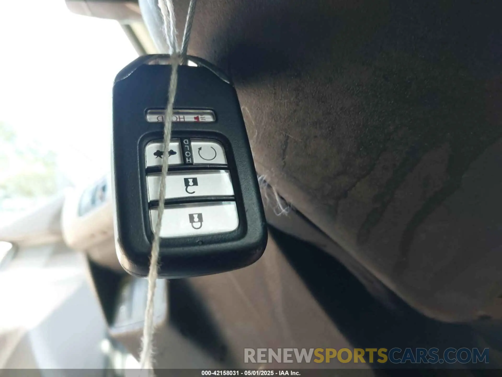 11 Photograph of a damaged car 1HGCV3F17KA003430 HONDA ACCORD HYBRID 2019