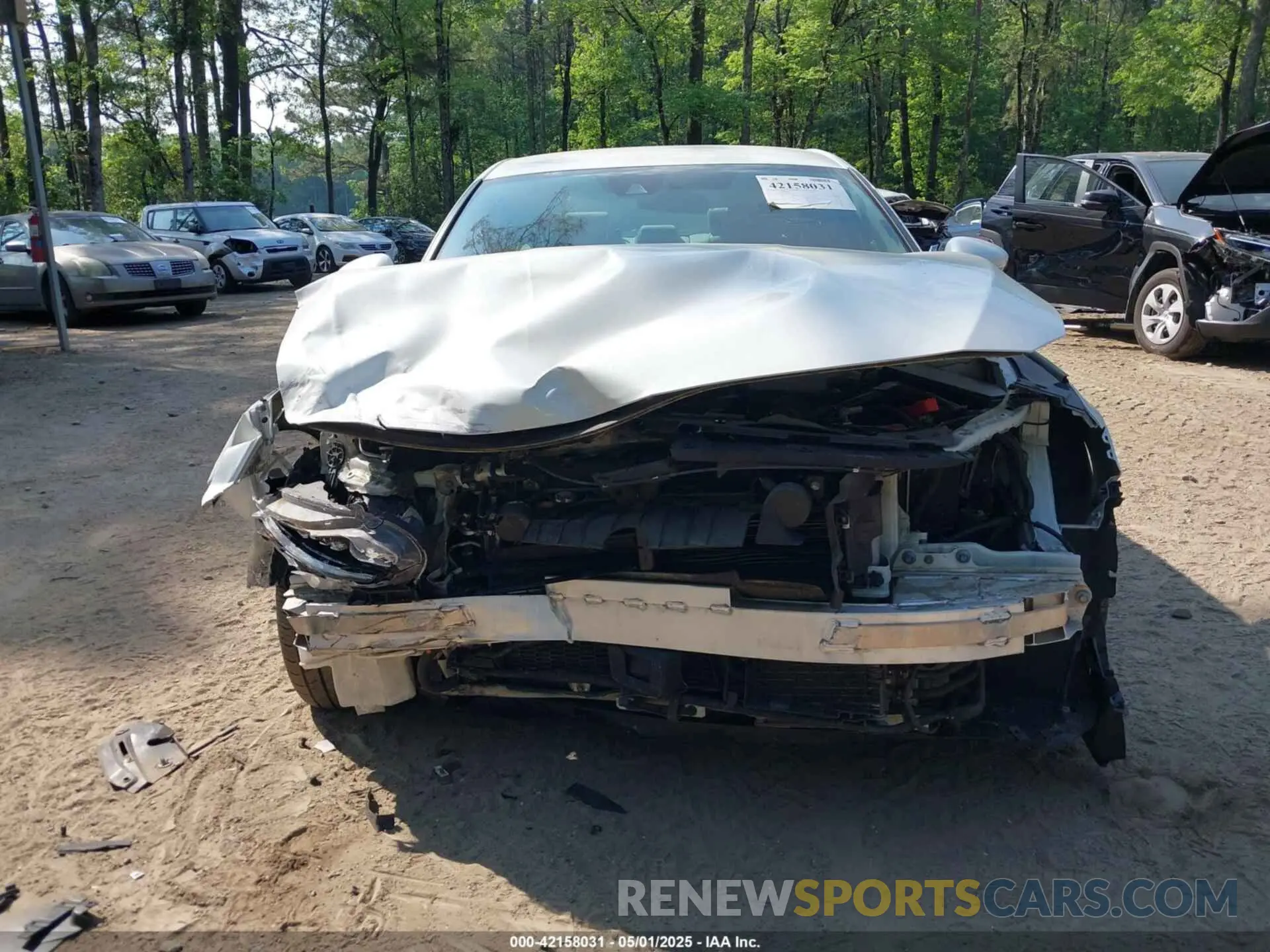 6 Photograph of a damaged car 1HGCV3F17KA003430 HONDA ACCORD HYBRID 2019