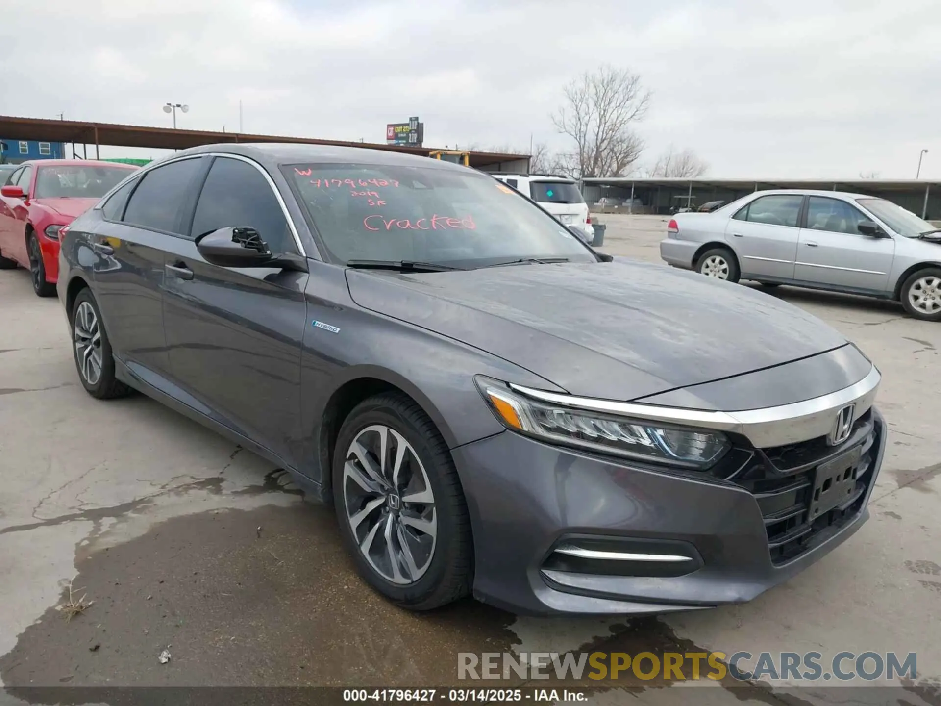 1 Photograph of a damaged car 1HGCV3F17KA019711 HONDA ACCORD HYBRID 2019