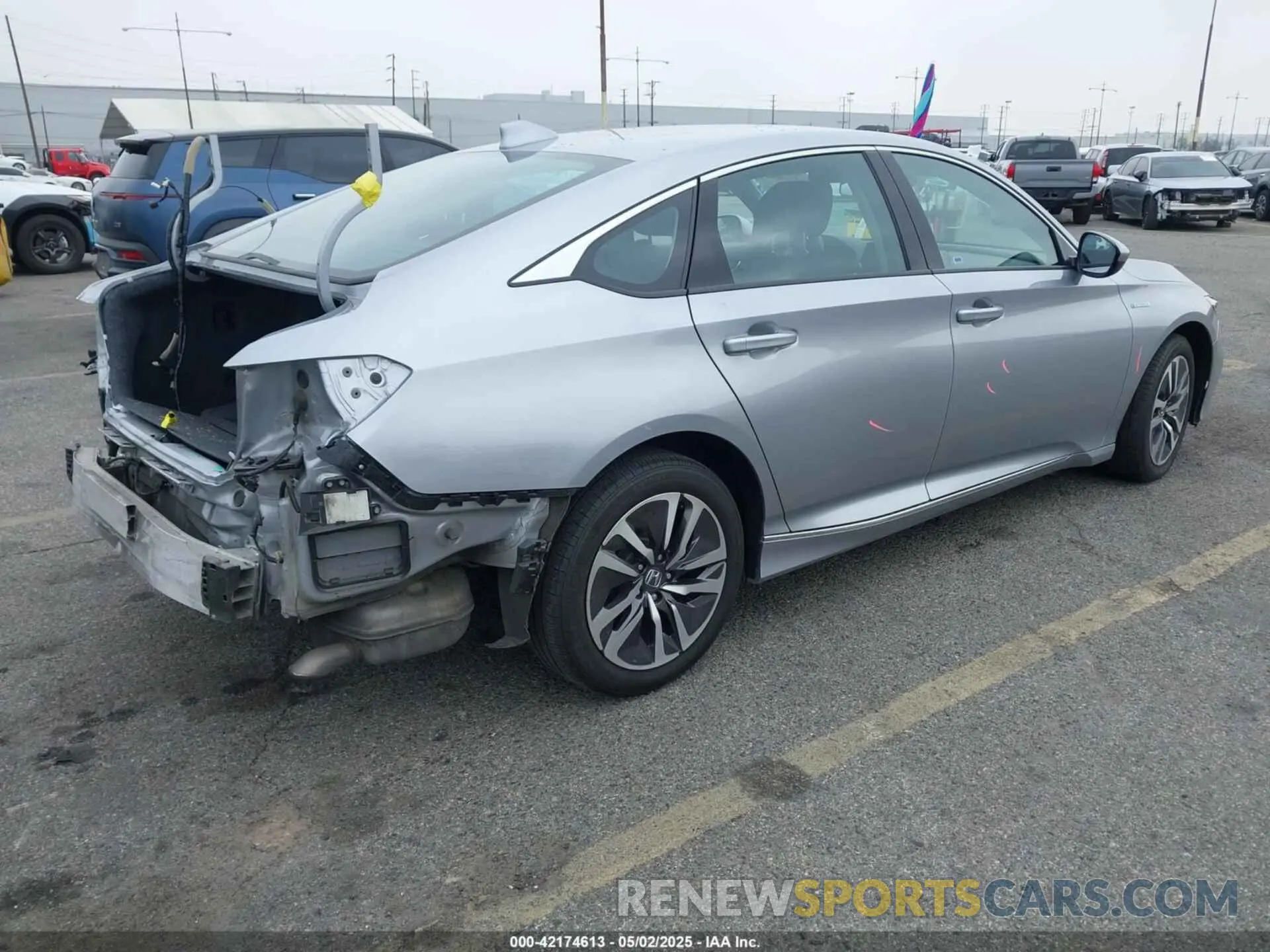 4 Photograph of a damaged car 1HGCV3F42KA021893 HONDA ACCORD HYBRID 2019