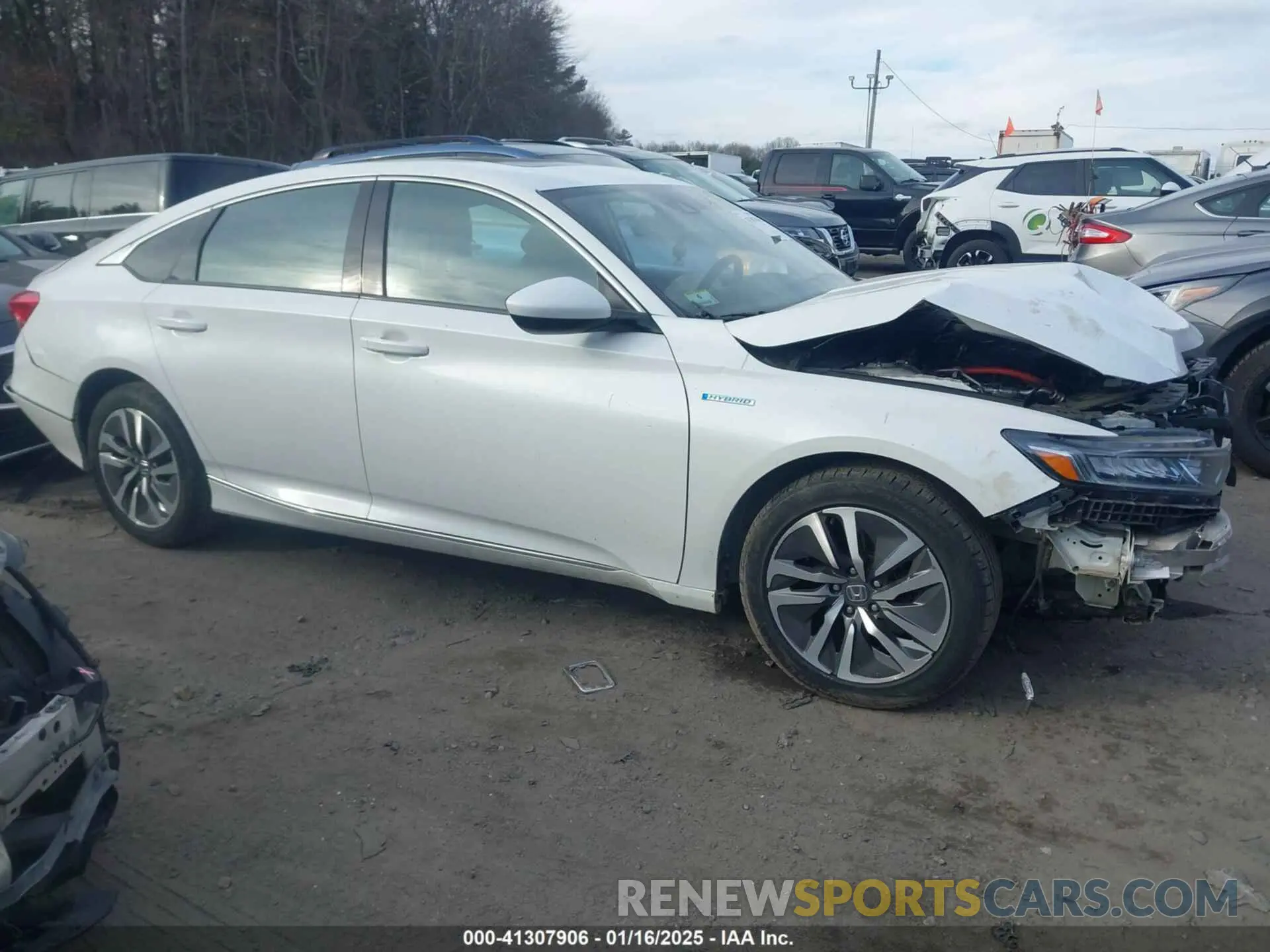 12 Photograph of a damaged car 1HGCV3F47KA016012 HONDA ACCORD HYBRID 2019