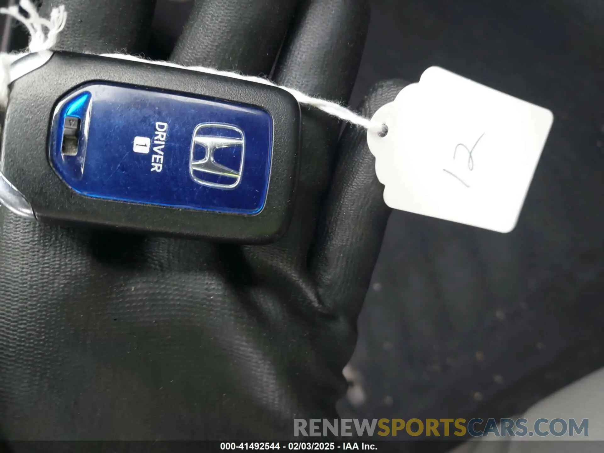 11 Photograph of a damaged car 1HGCV3F57KA013068 HONDA ACCORD HYBRID 2019