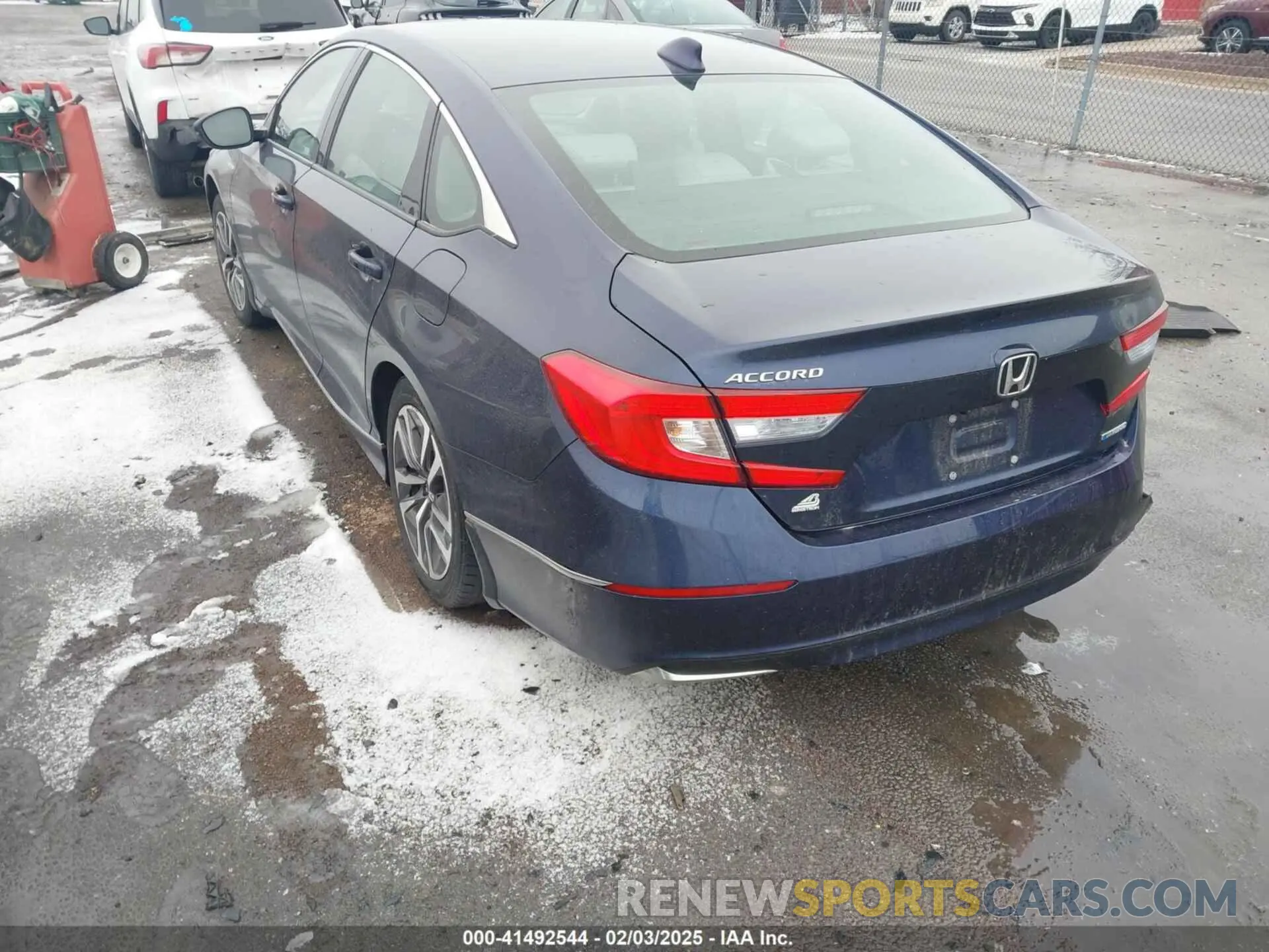 3 Photograph of a damaged car 1HGCV3F57KA013068 HONDA ACCORD HYBRID 2019