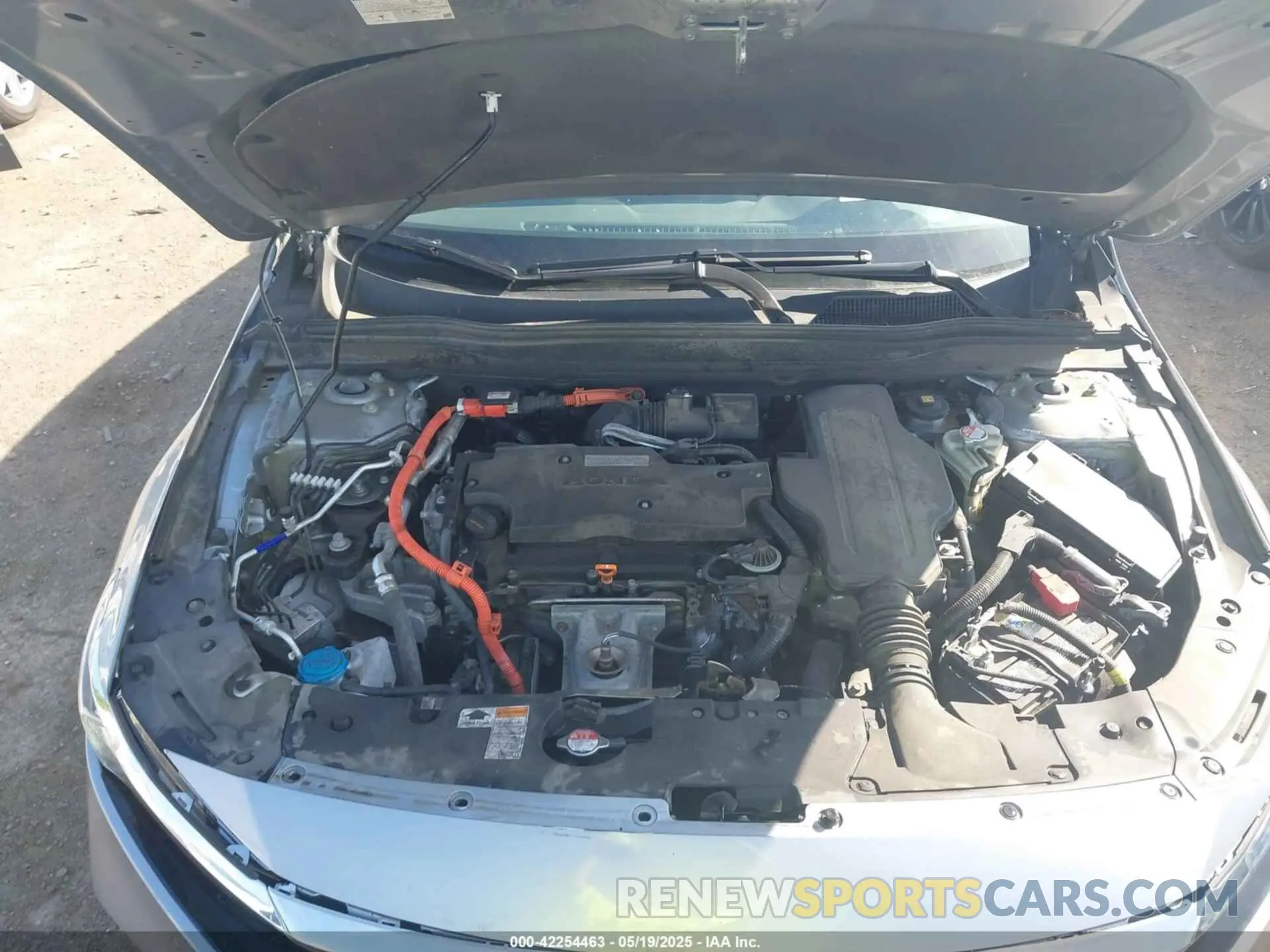 10 Photograph of a damaged car 1HGCV3F91KA021167 HONDA ACCORD HYBRID 2019