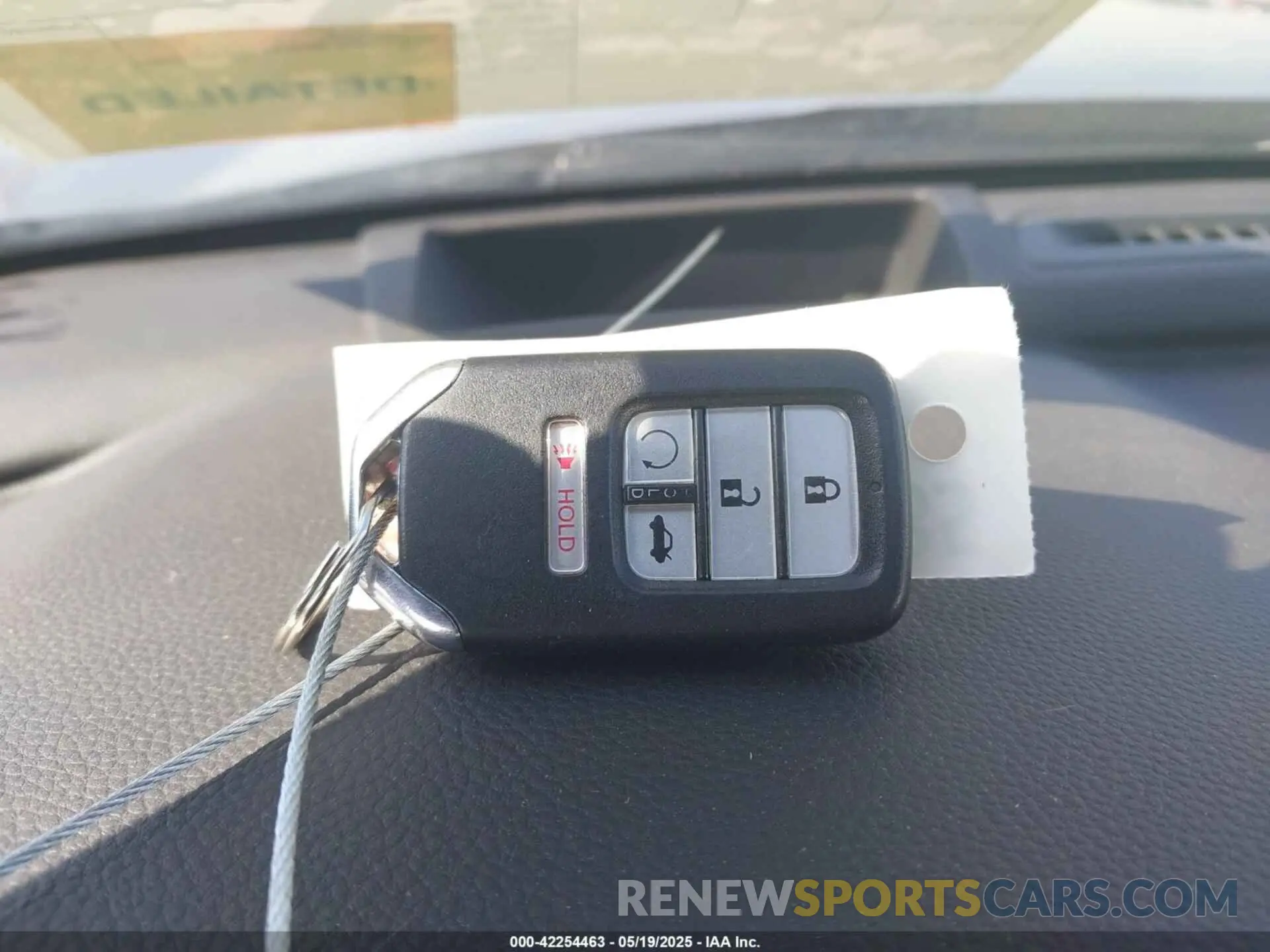 11 Photograph of a damaged car 1HGCV3F91KA021167 HONDA ACCORD HYBRID 2019