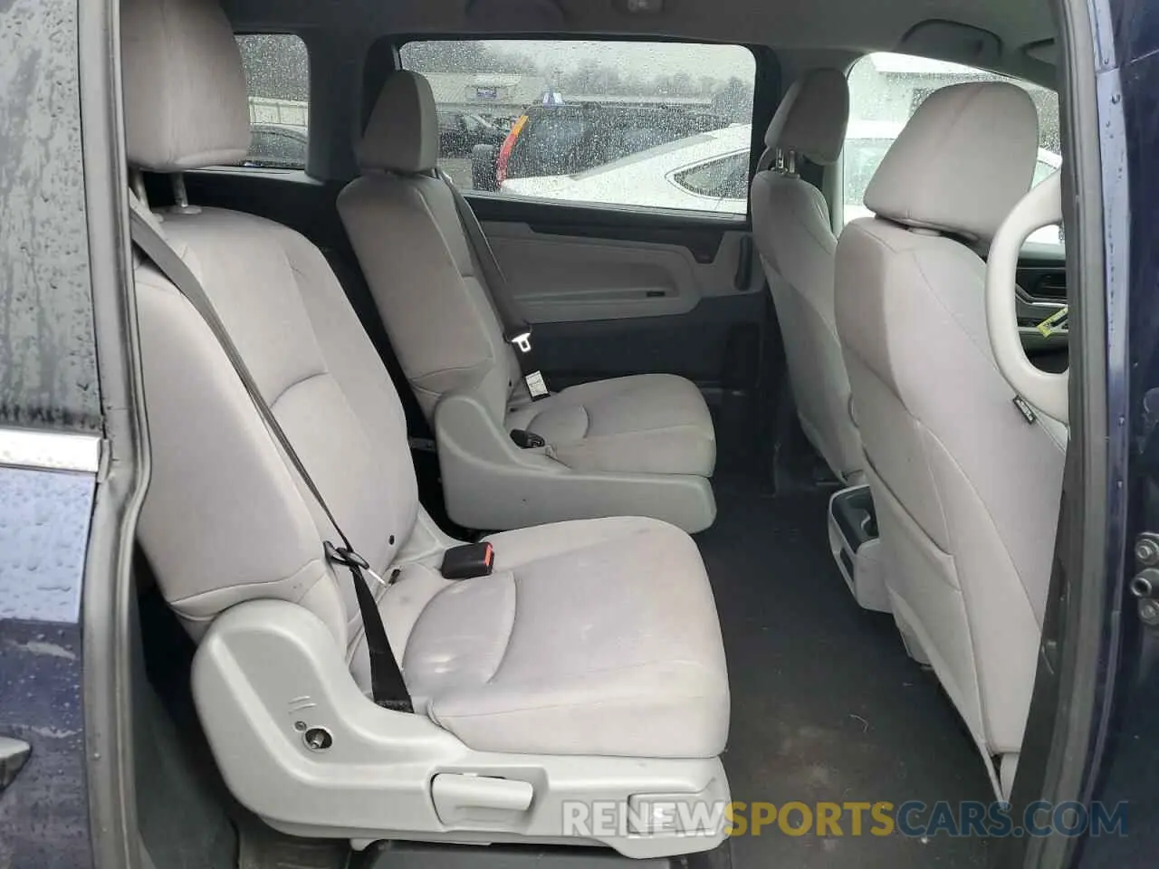 11 Фотография поврежденного автомобиля 5FNRL6H23KB056672 HONDA All Models 2019