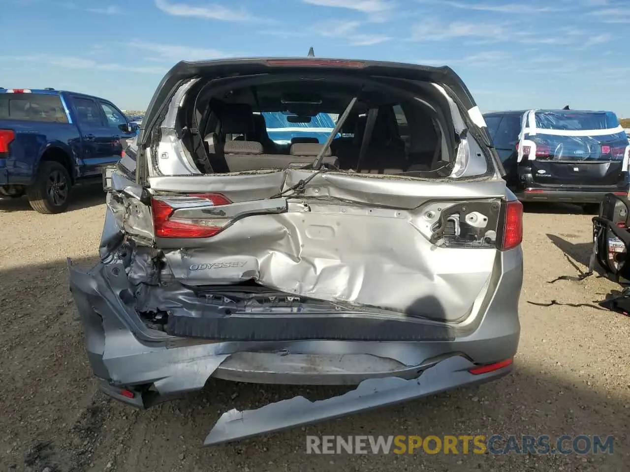 6 Photograph of a damaged car 5FNRL6H49KB501188 HONDA All Models 2019