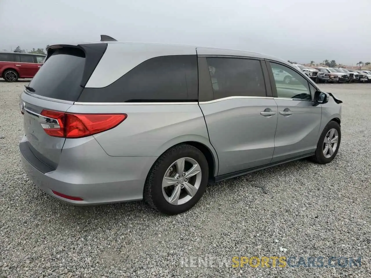 3 Photograph of a damaged car 5FNRL6H51KB018383 HONDA All Models 2019
