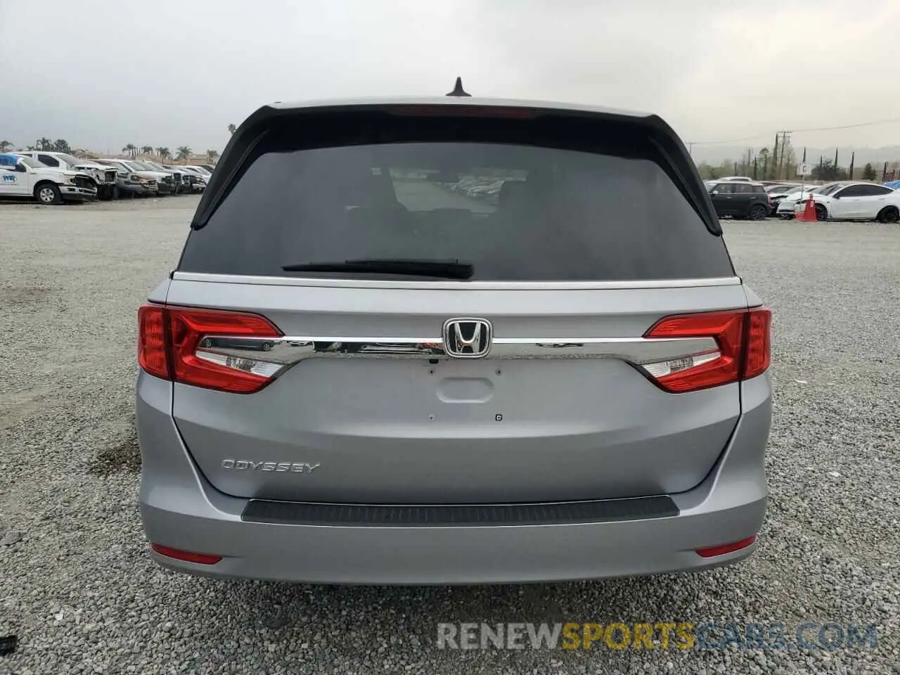 6 Photograph of a damaged car 5FNRL6H51KB018383 HONDA All Models 2019