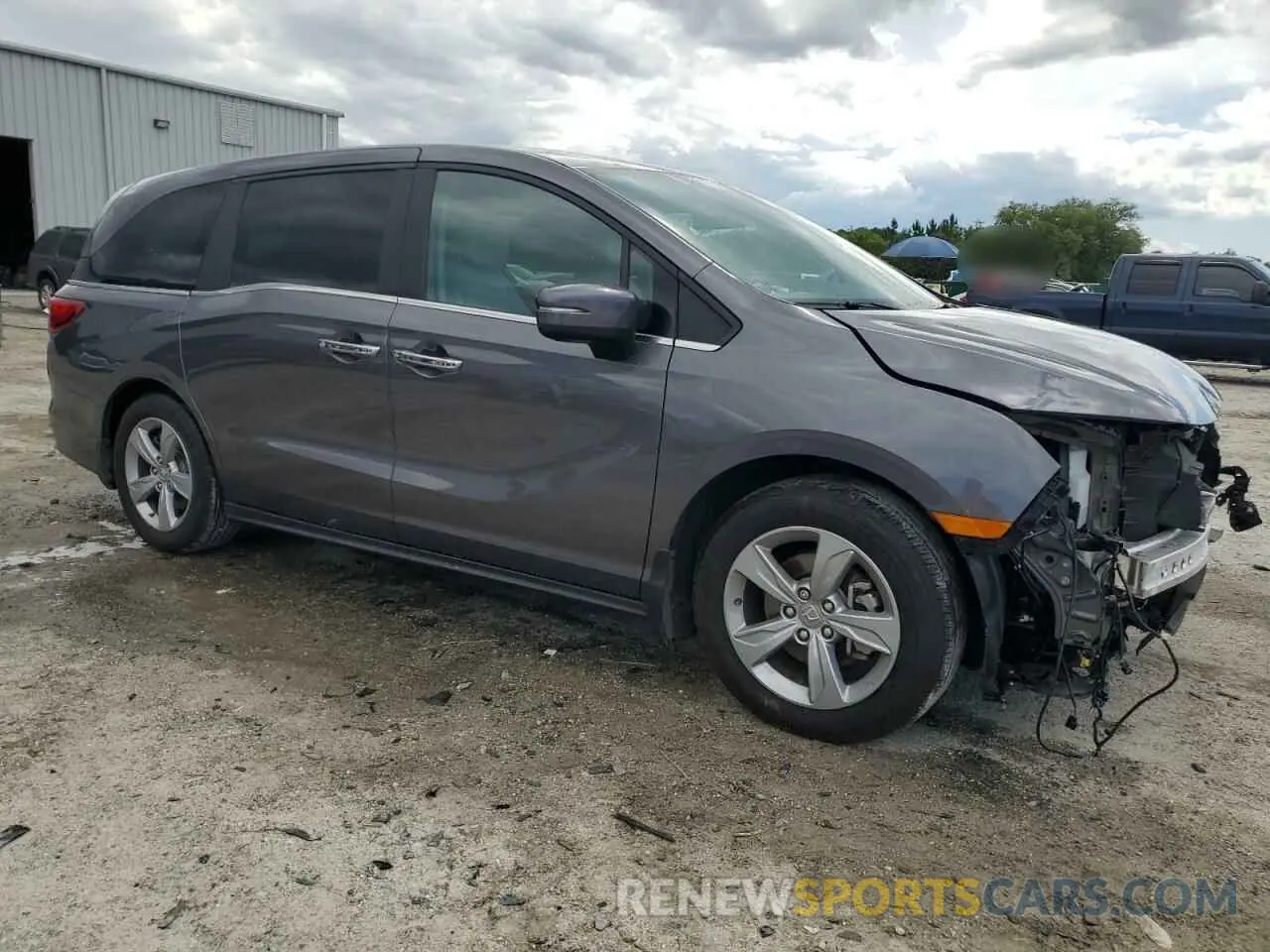 4 Photograph of a damaged car 5FNRL6H51KB056583 HONDA All Models 2019