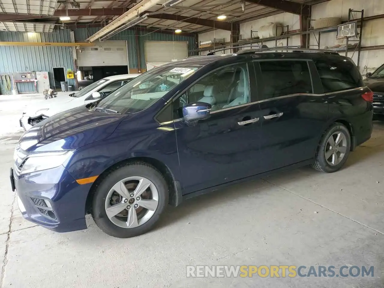 1 Photograph of a damaged car 5FNRL6H52KB094307 HONDA All Models 2019