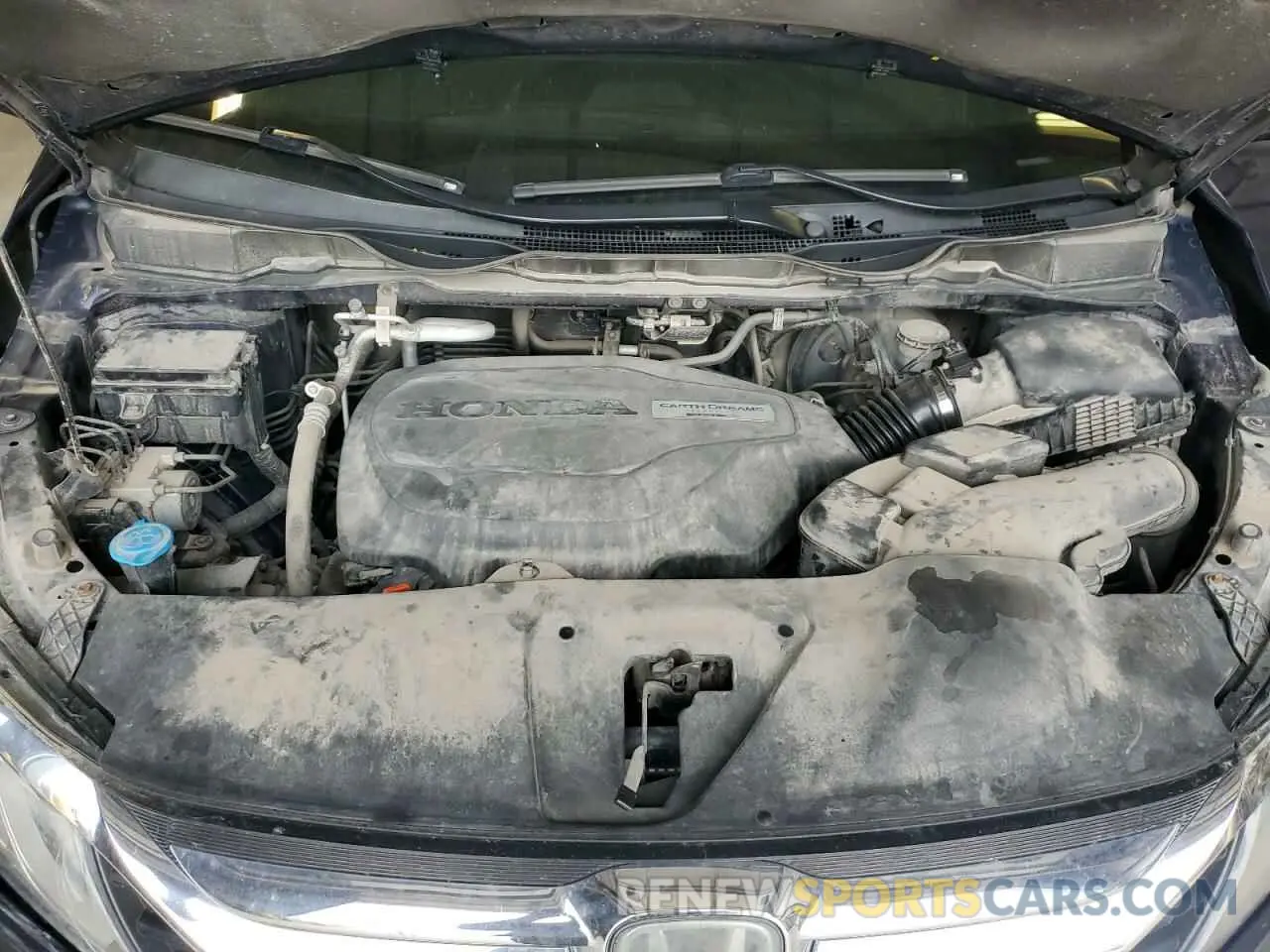 12 Photograph of a damaged car 5FNRL6H52KB094307 HONDA All Models 2019