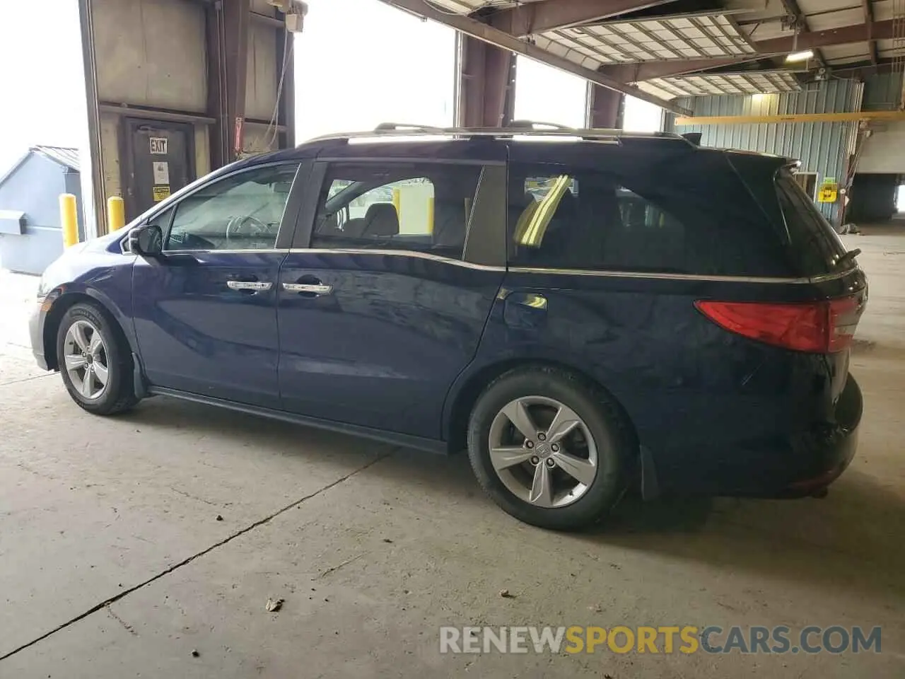 2 Photograph of a damaged car 5FNRL6H52KB094307 HONDA All Models 2019