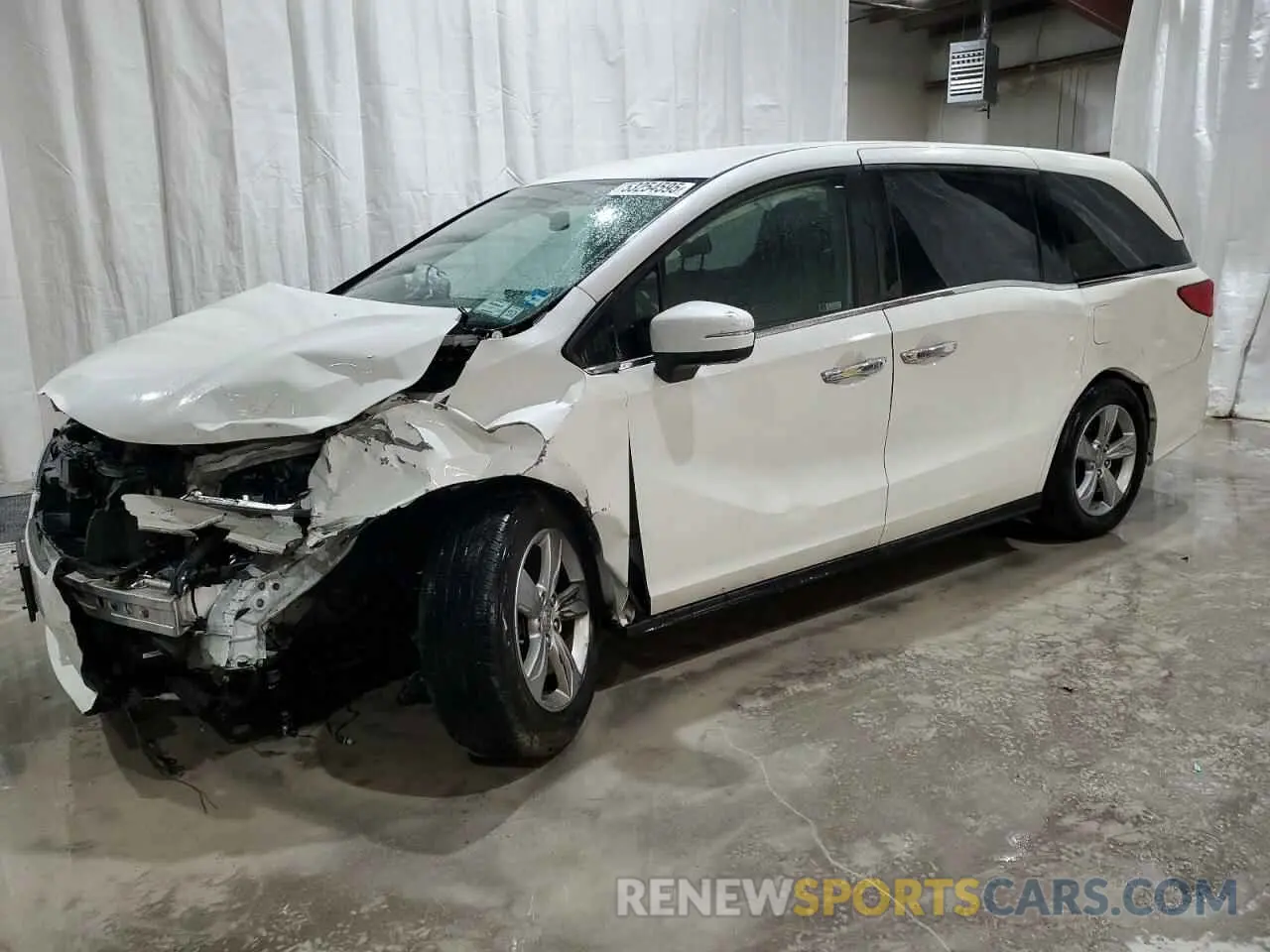 1 Photograph of a damaged car 5FNRL6H53KB010902 HONDA All Models 2019