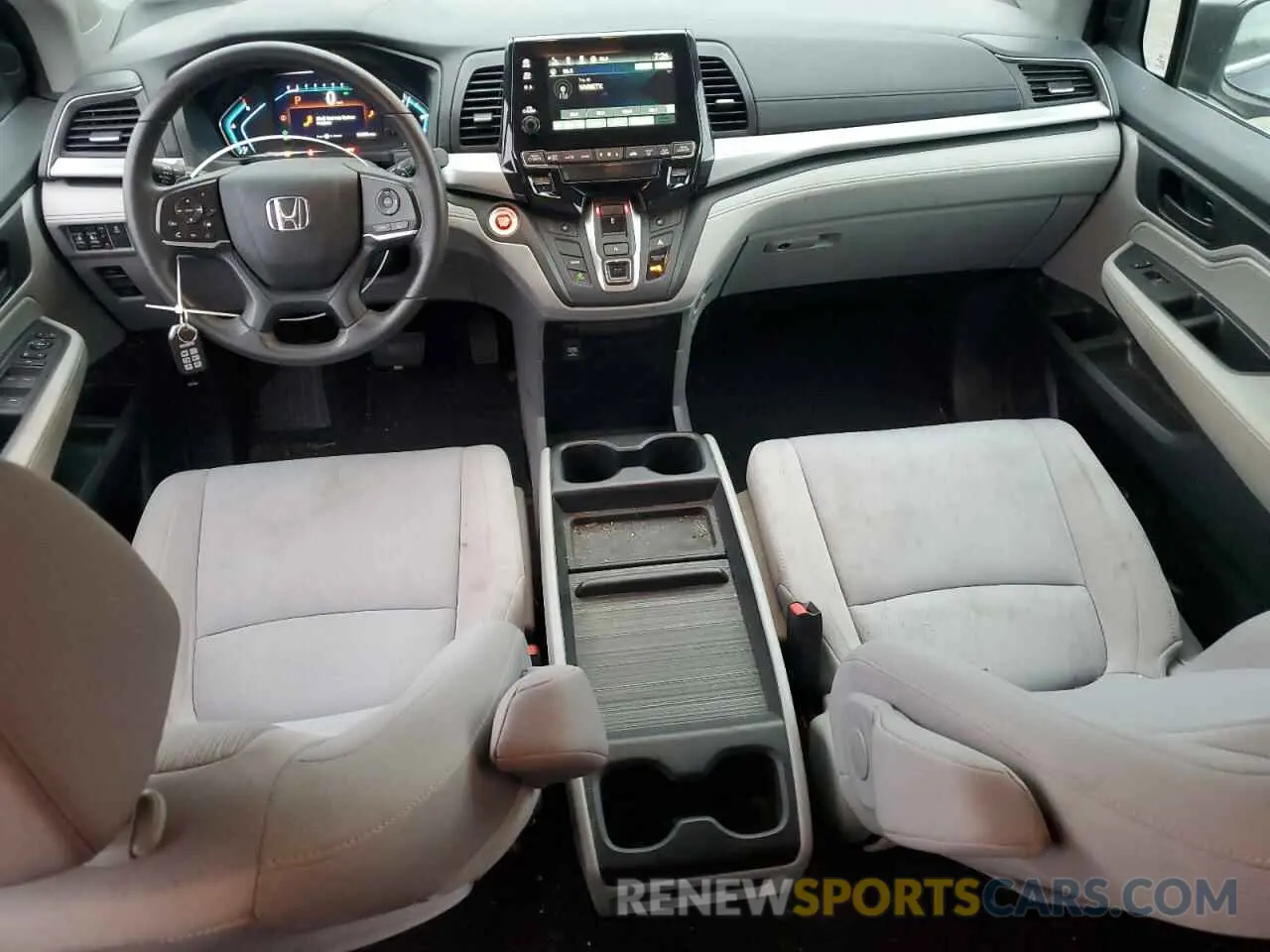 8 Photograph of a damaged car 5FNRL6H53KB034911 HONDA All Models 2019