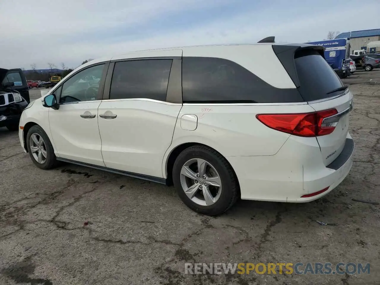 2 Photograph of a damaged car 5FNRL6H56KB035258 HONDA All Models 2019