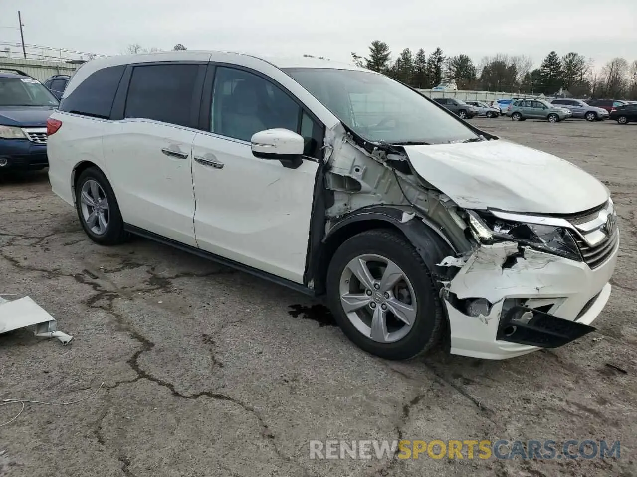 4 Photograph of a damaged car 5FNRL6H56KB035258 HONDA All Models 2019