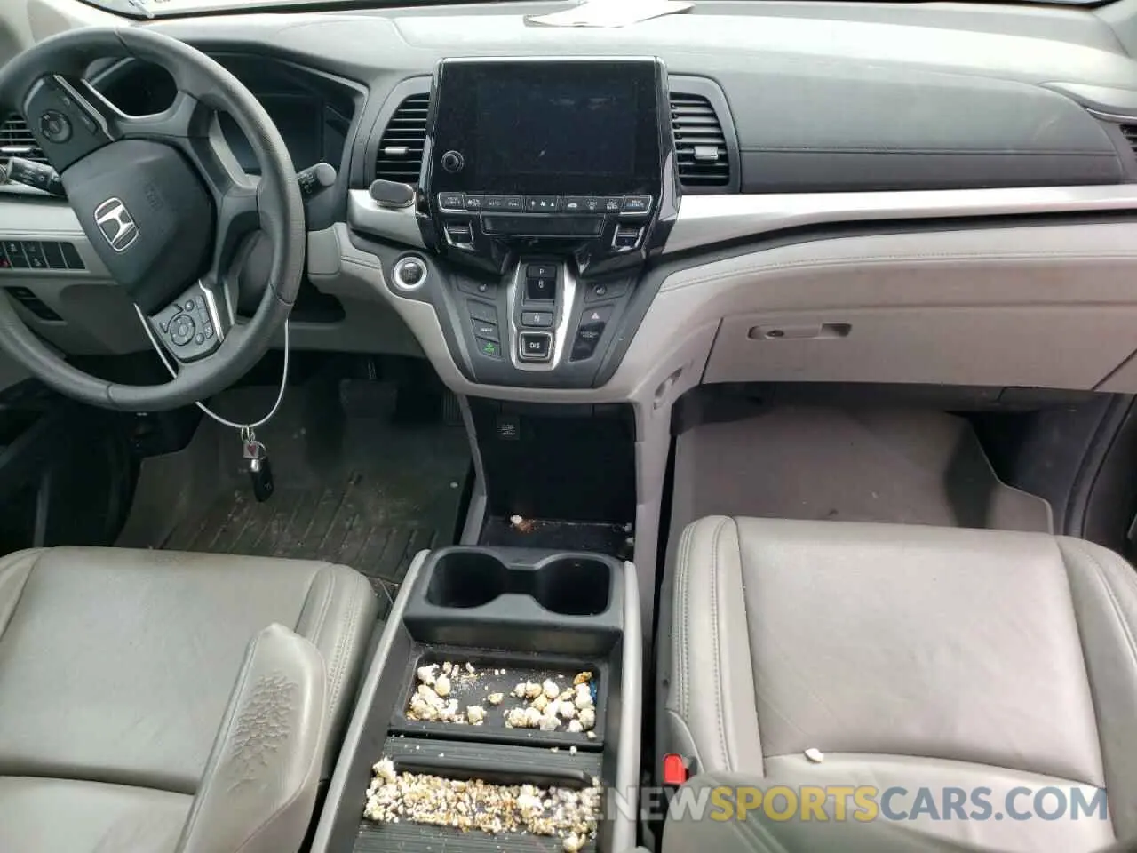 8 Фотография поврежденного автомобиля 5FNRL6H5XKB051169 HONDA All Models 2019