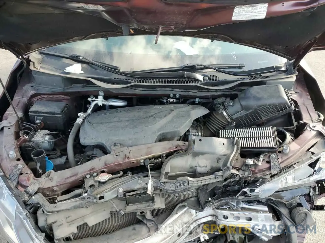 13 Photograph of a damaged car 5FNRL6H70KB072288 HONDA All Models 2019