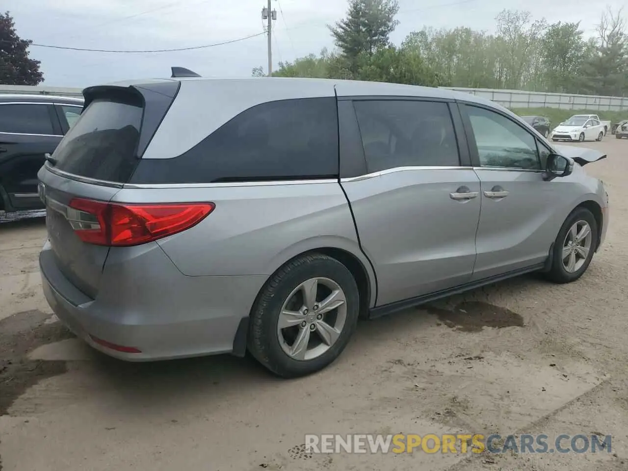 3 Фотография поврежденного автомобиля 5FNRL6H71KB001522 HONDA All Models 2019