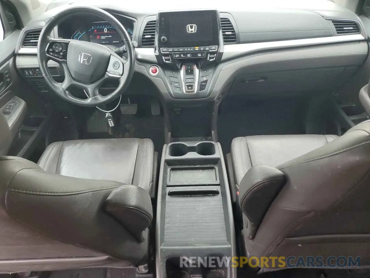 8 Фотография поврежденного автомобиля 5FNRL6H71KB001522 HONDA All Models 2019