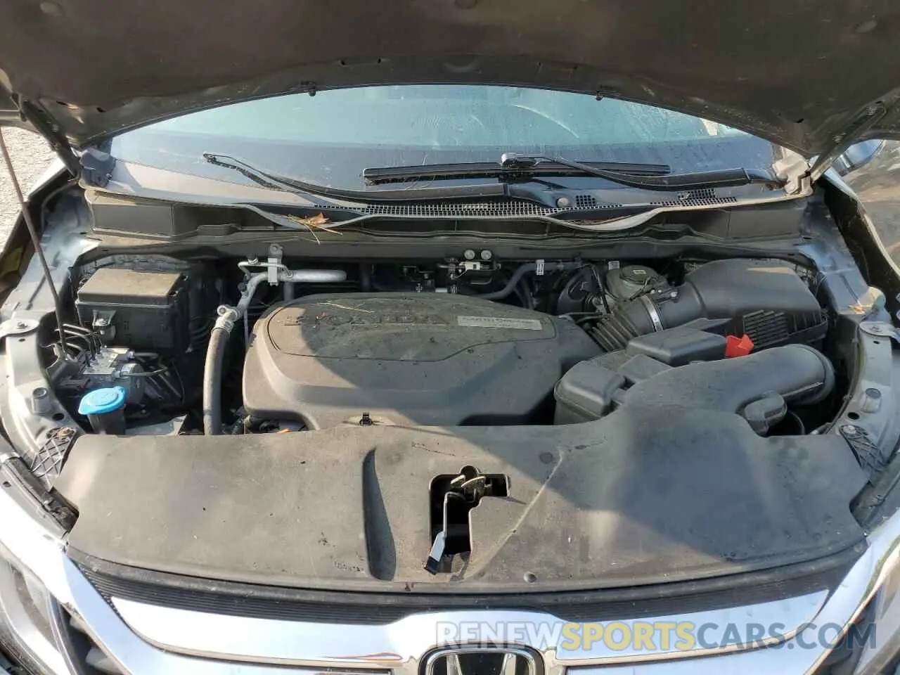 12 Photograph of a damaged car 5FNRL6H71KB032236 HONDA All Models 2019