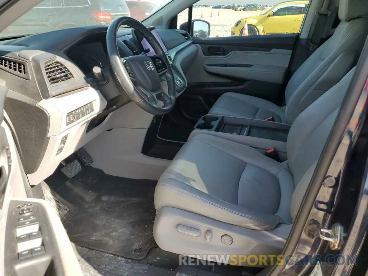 7 Photograph of a damaged car 5FNRL6H71KB086667 HONDA All Models 2019