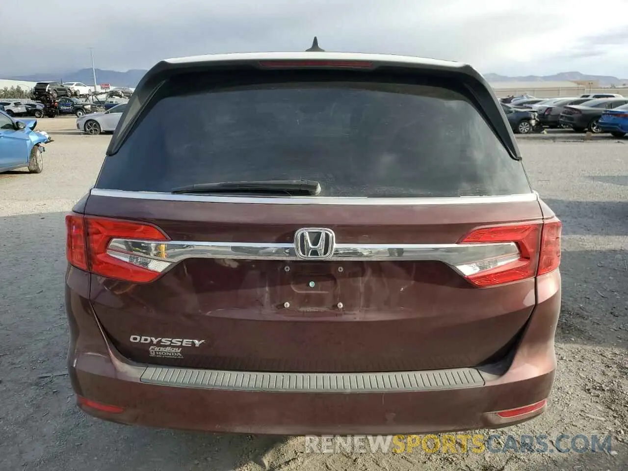 6 Photograph of a damaged car 5FNRL6H72KB040975 HONDA All Models 2019