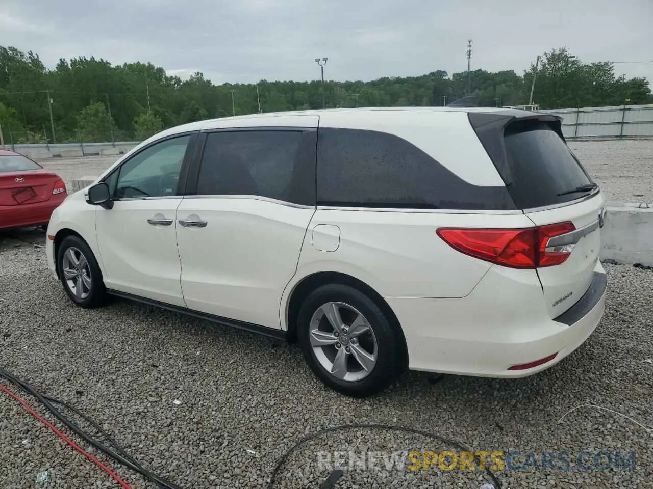 2 Photograph of a damaged car 5FNRL6H73KB067991 HONDA All Models 2019