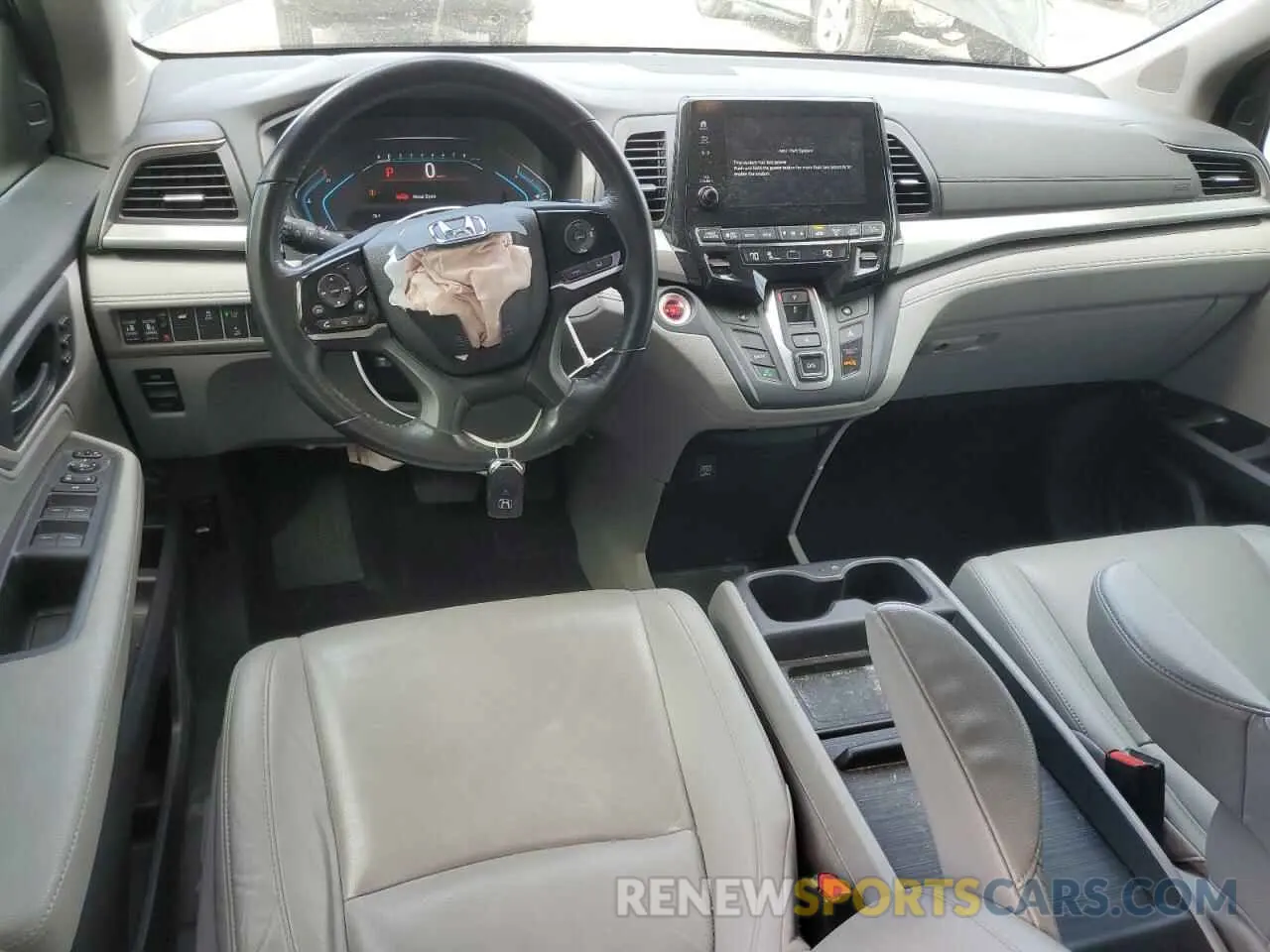 8 Photograph of a damaged car 5FNRL6H73KB103467 HONDA All Models 2019