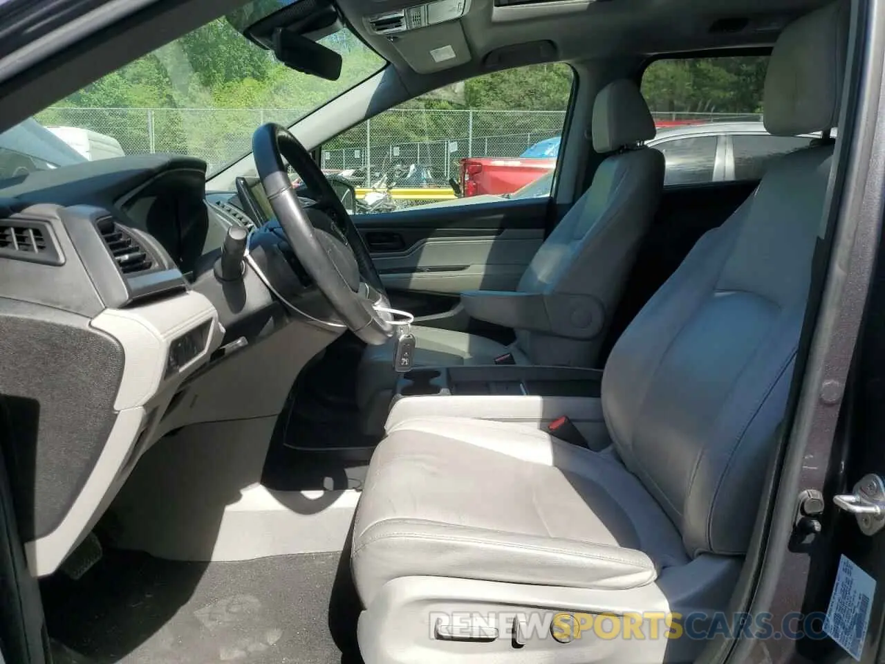 7 Photograph of a damaged car 5FNRL6H74KB079468 HONDA All Models 2019