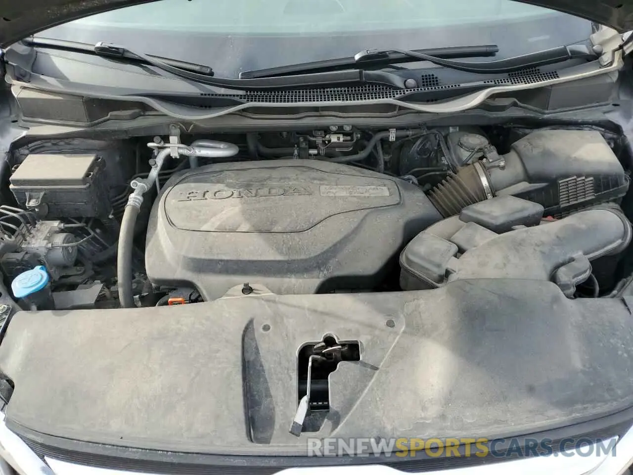 12 Photograph of a damaged car 5FNRL6H75KB042882 HONDA All Models 2019