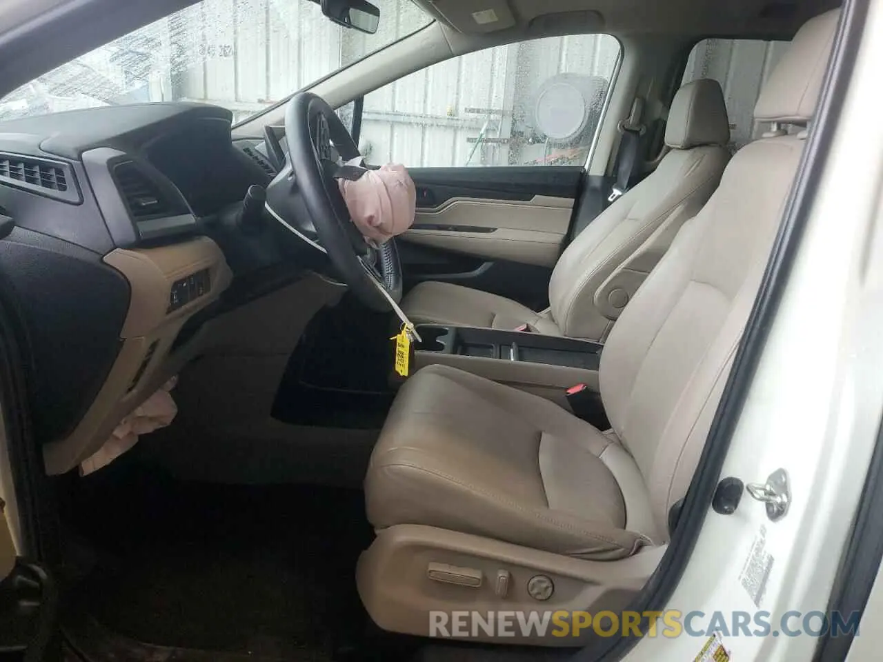 7 Photograph of a damaged car 5FNRL6H76KB045998 HONDA All Models 2019
