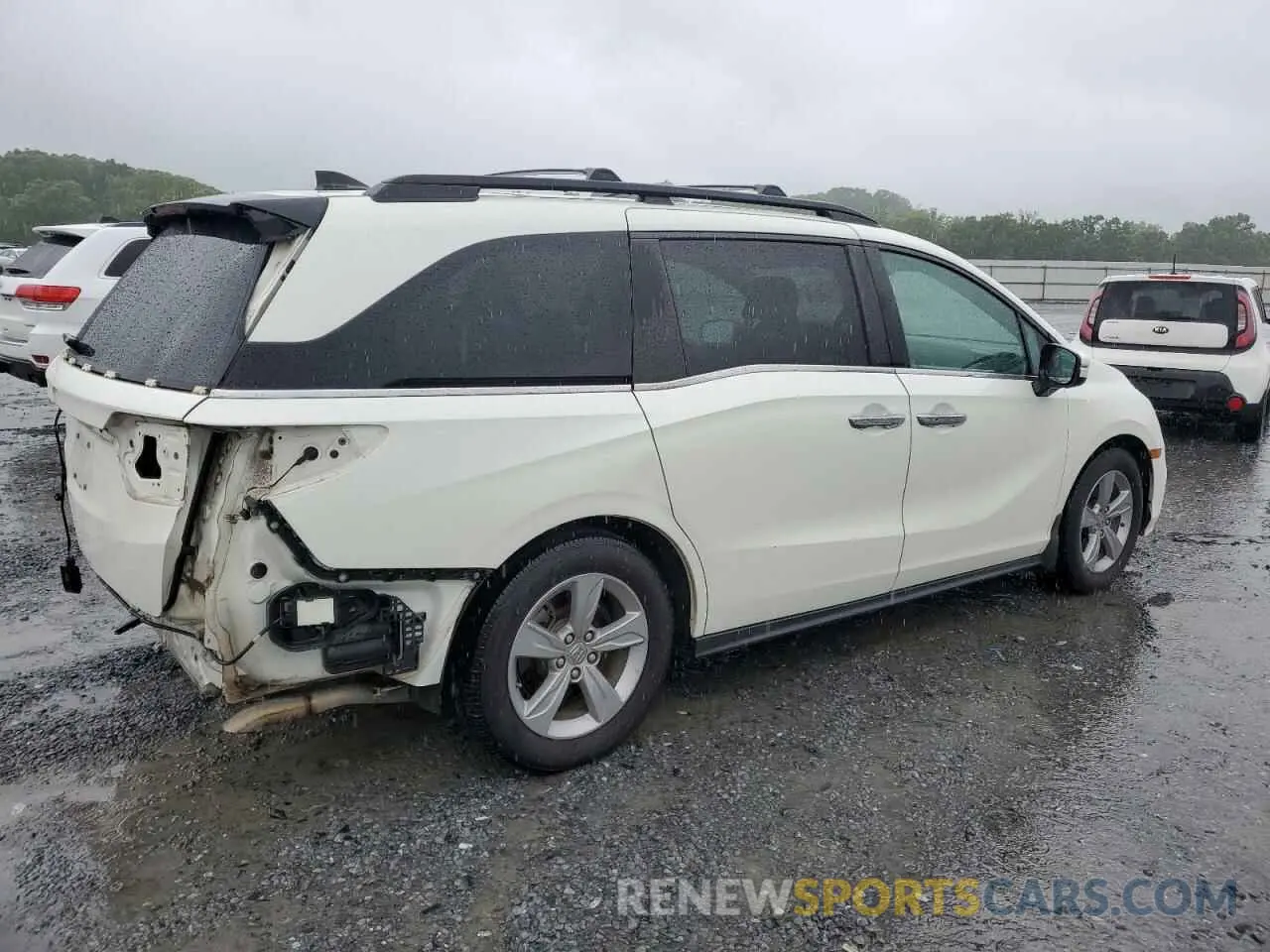 3 Photograph of a damaged car 5FNRL6H76KB081819 HONDA All Models 2019