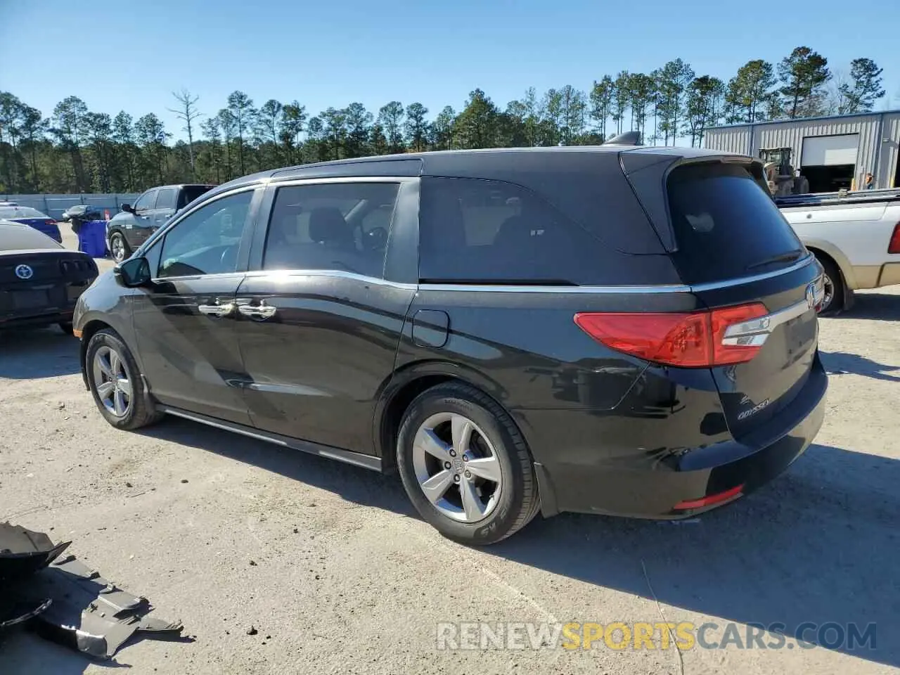 2 Photograph of a damaged car 5FNRL6H76KB129383 HONDA All Models 2019