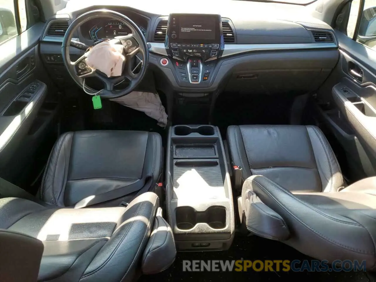 8 Photograph of a damaged car 5FNRL6H76KB129383 HONDA All Models 2019