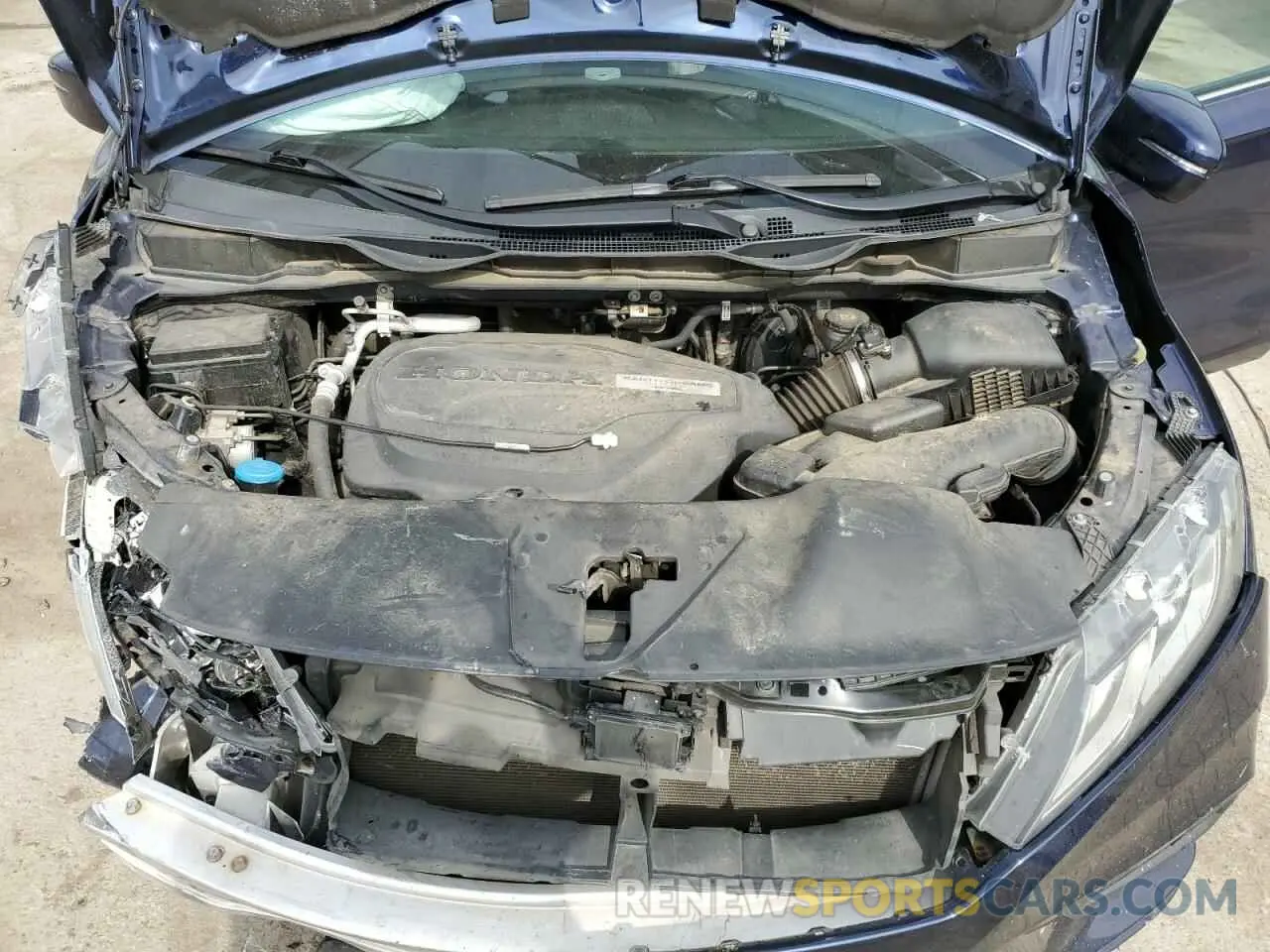 12 Photograph of a damaged car 5FNRL6H78KB122337 HONDA All Models 2019