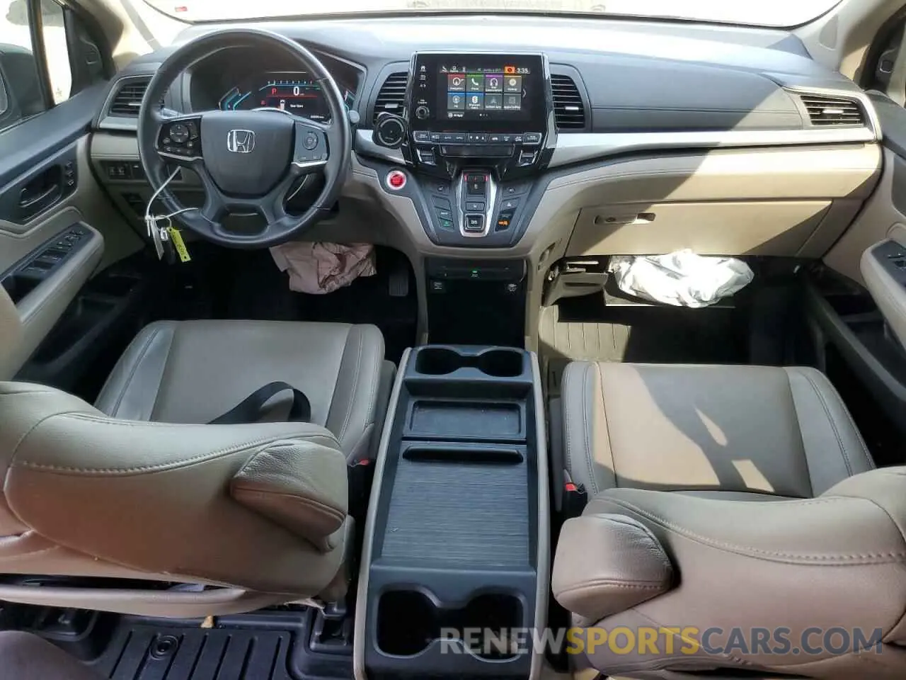 8 Photograph of a damaged car 5FNRL6H79KB030170 HONDA All Models 2019