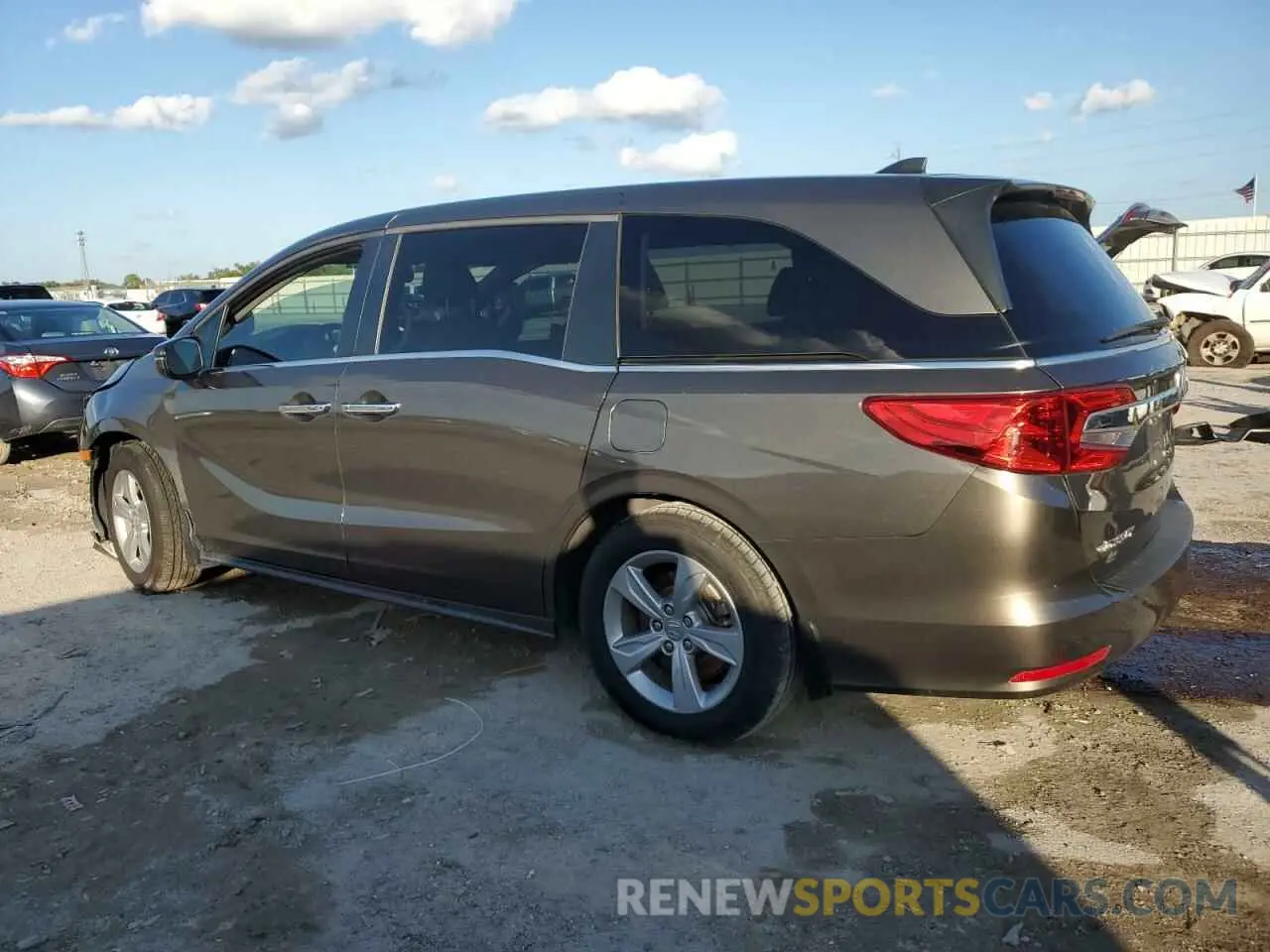2 Фотография поврежденного автомобиля 5FNRL6H7XKB097179 HONDA All Models 2019