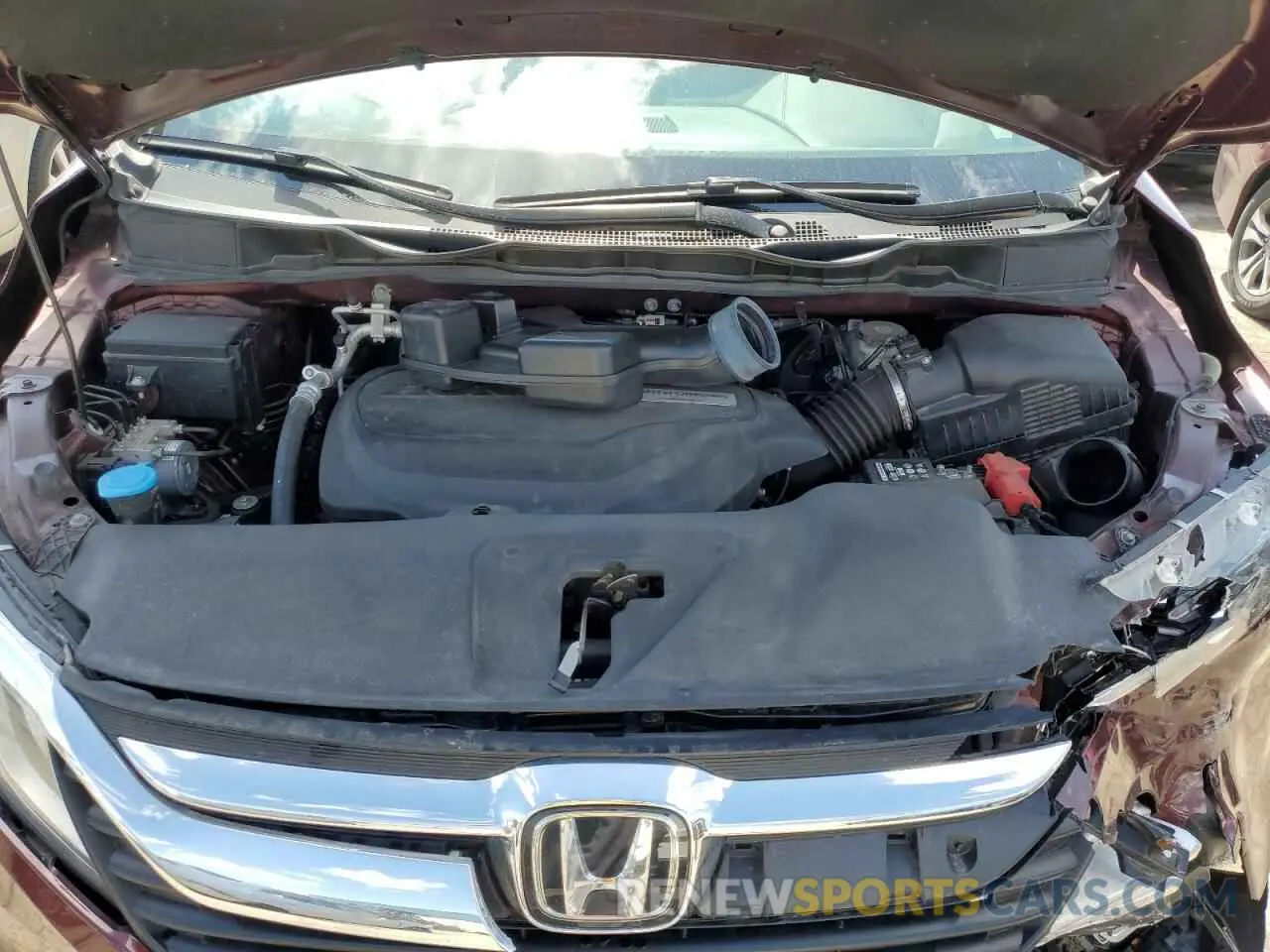 12 Photograph of a damaged car 5FNRL6H54LB048043 HONDA All Models 2020