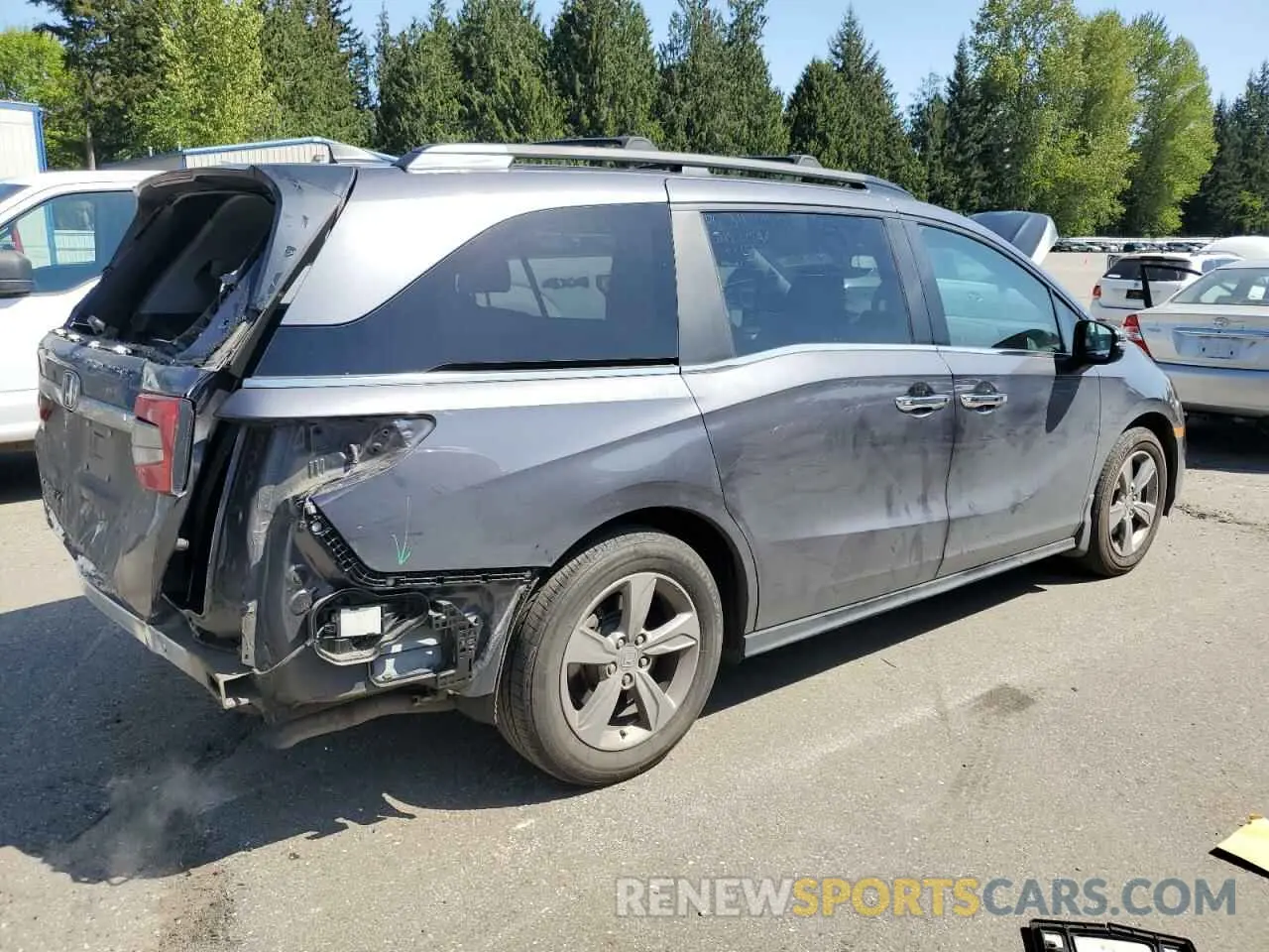 3 Photograph of a damaged car 5FNRL6H58LB036140 HONDA All Models 2020