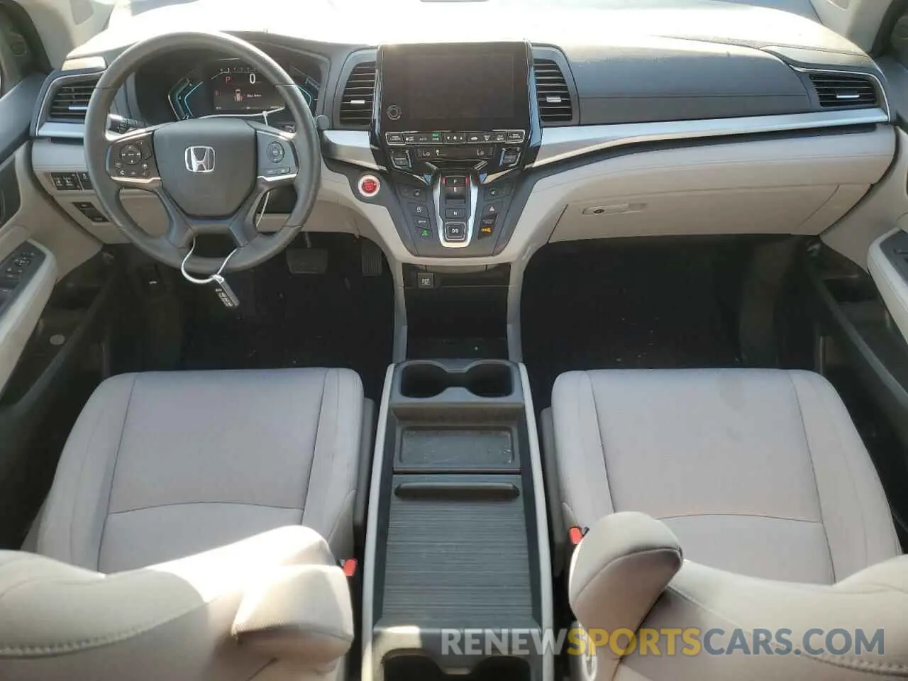 8 Фотография поврежденного автомобиля 5FNRL6H5XLB034745 HONDA All Models 2020
